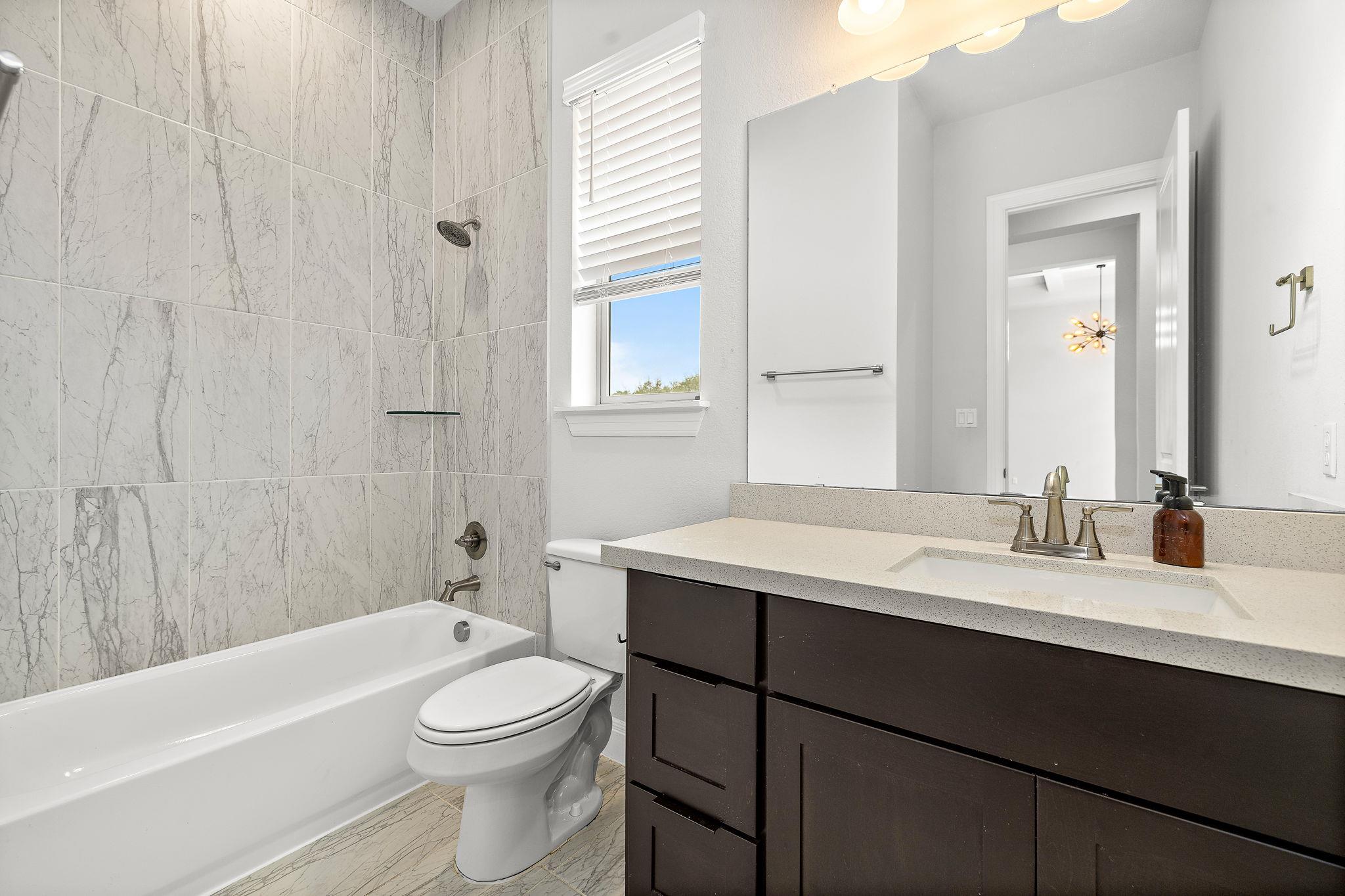 280 Wellborn Rd, Liberty Hill, TX 78642