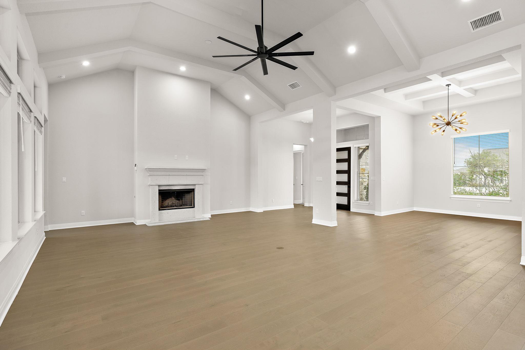 280 Wellborn Rd, Liberty Hill, TX 78642