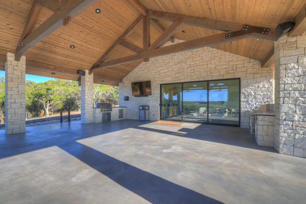 1736 Demi John Bend Rd, Canyon Lake, TX 78133