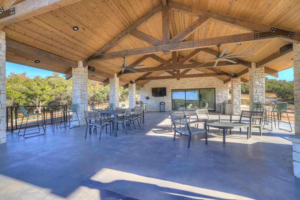 1736 Demi John Bend Rd, Canyon Lake, TX 78133