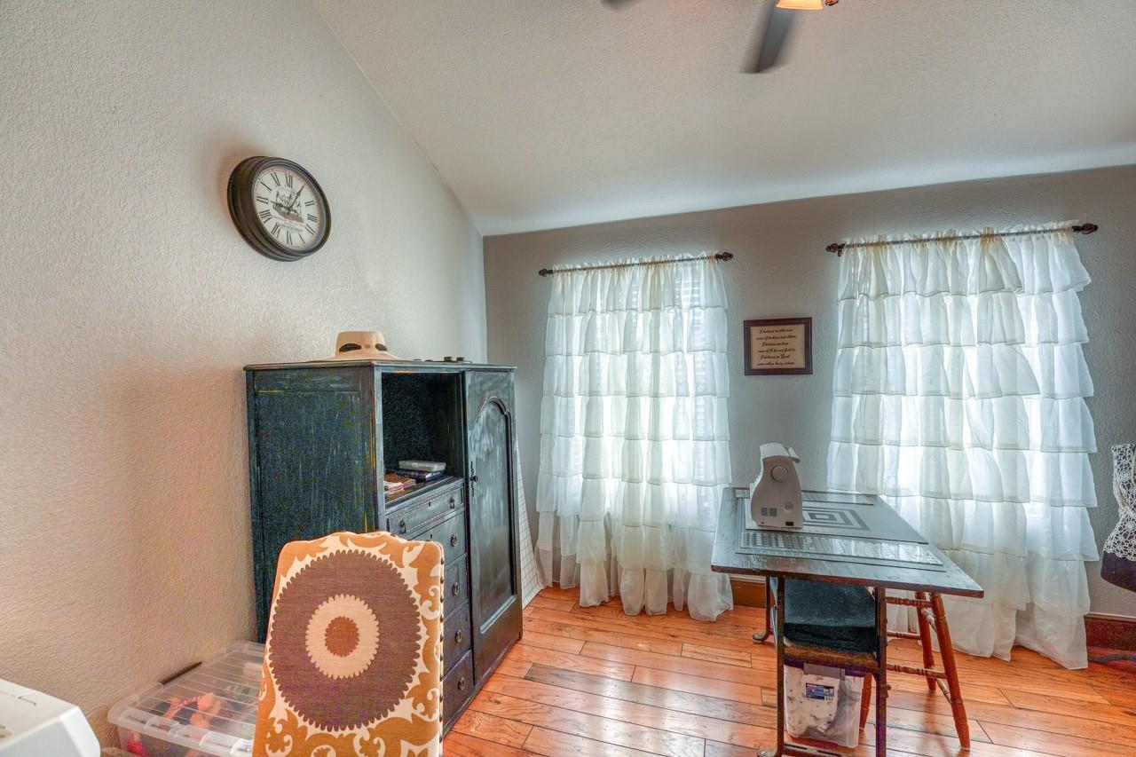 603 Sun Ray, Horseshoe Bay, TX 78657