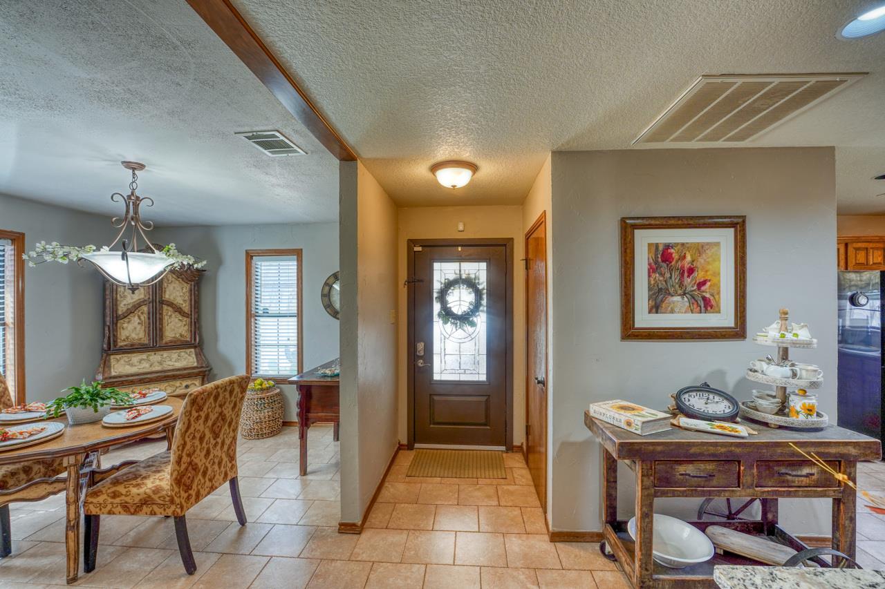 603 Sun Ray, Horseshoe Bay, TX 78657