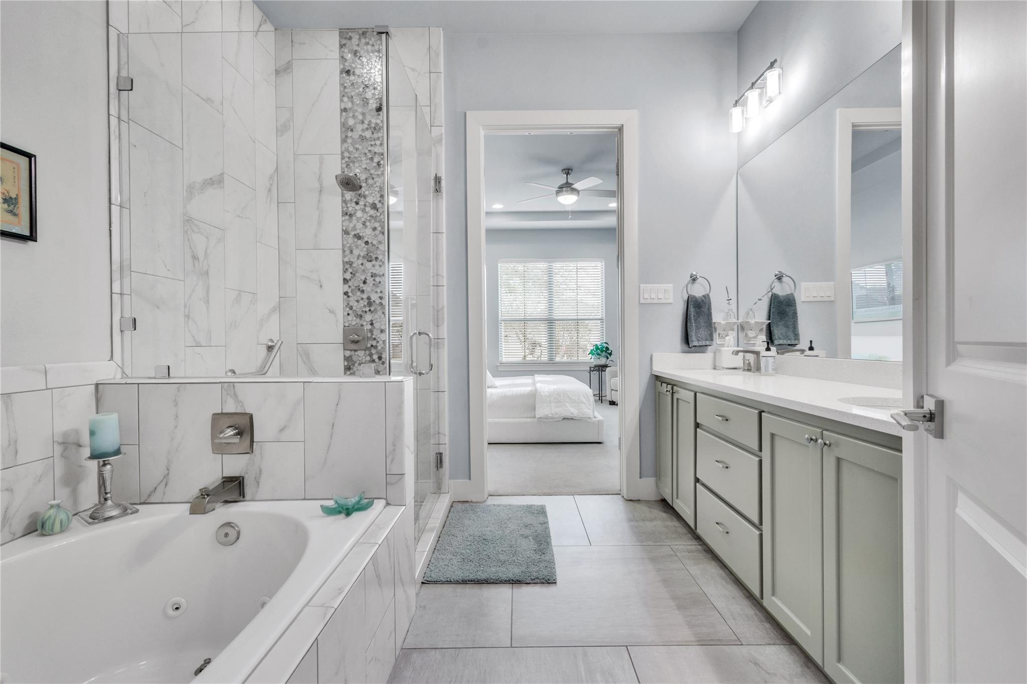 434 Stagecoach Trl, San Marcos, TX 78666