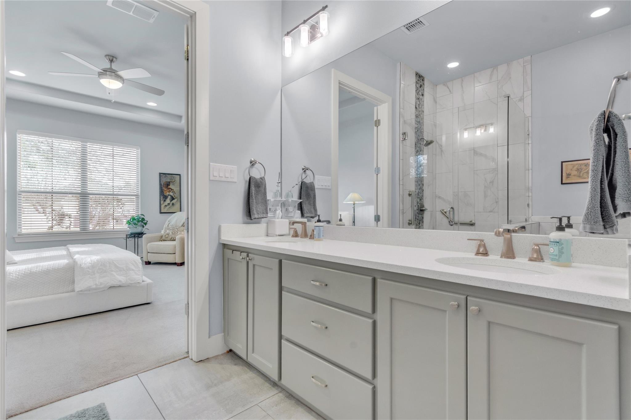 434 Stagecoach Trl, San Marcos, TX 78666