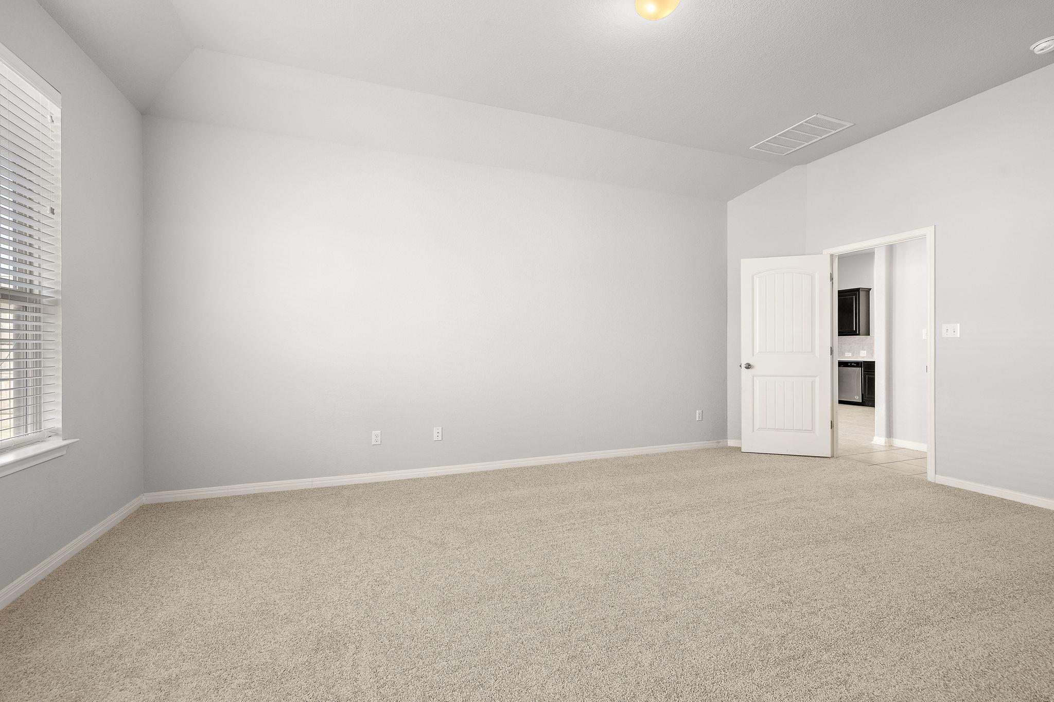 913 Centerra Hills Cir, Round Rock, TX 78665