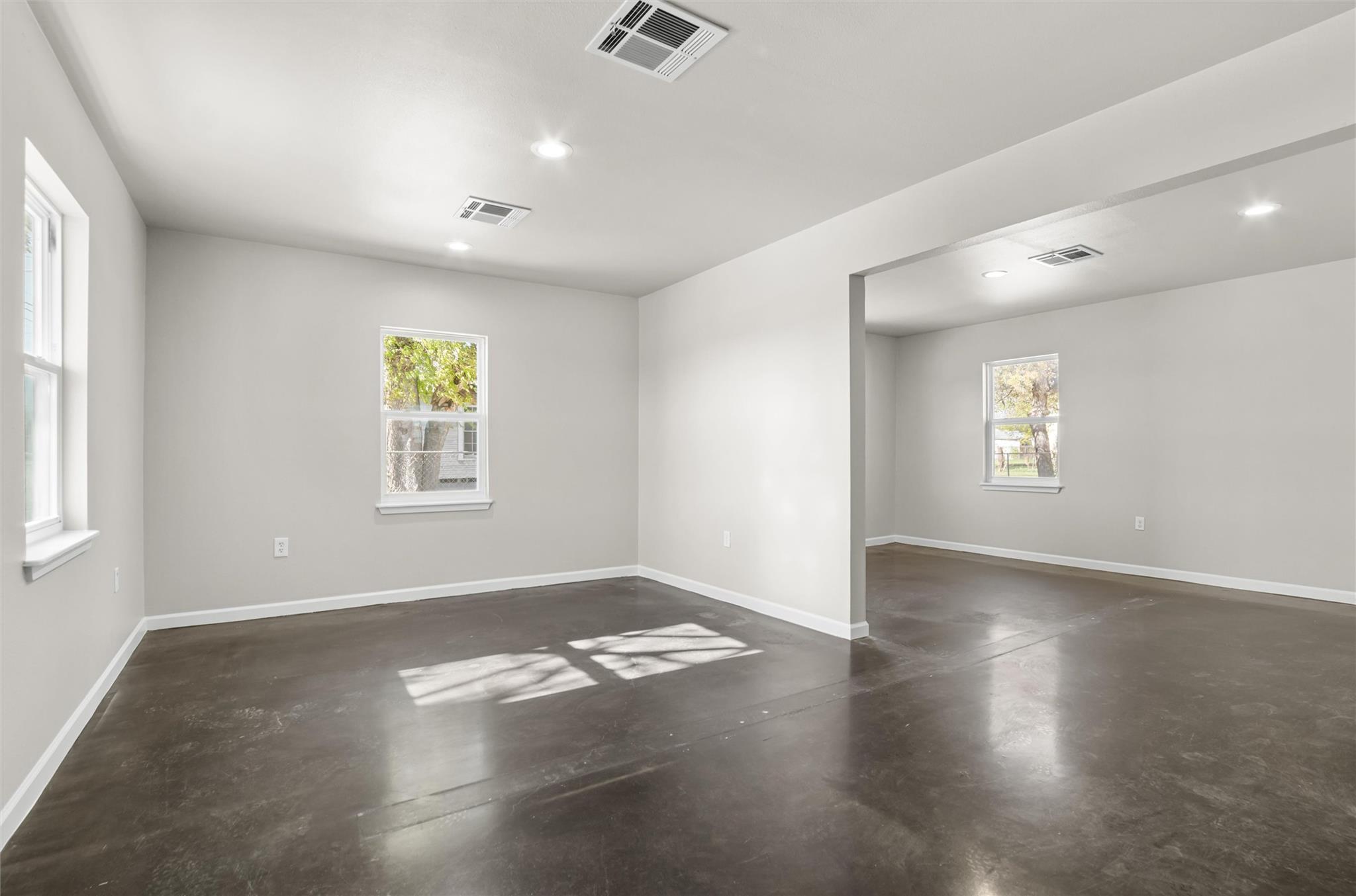 620 E 6th Ave, Belton, TX 76513