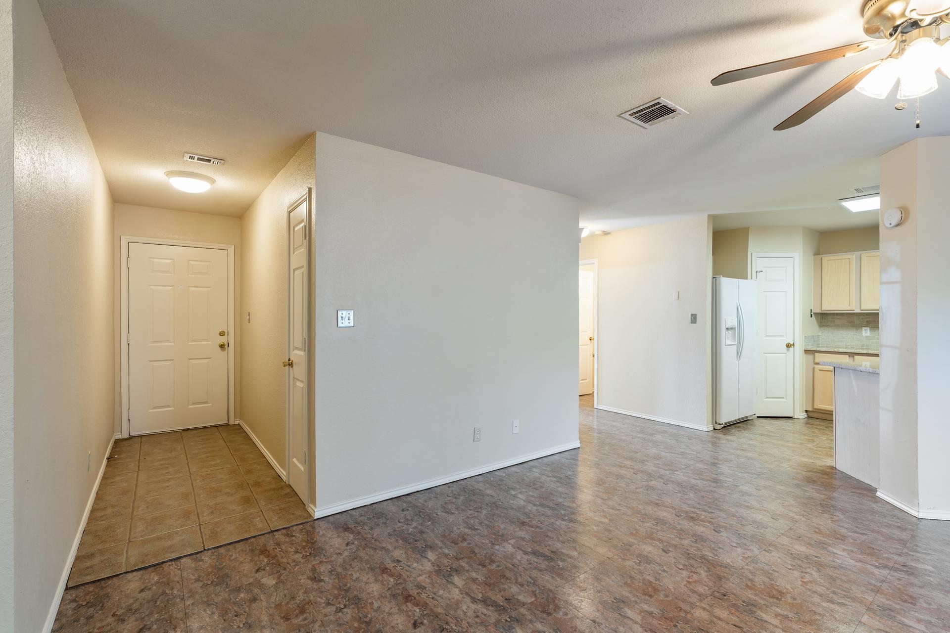 7704 Plateau Cv, Lago Vista, TX 78645