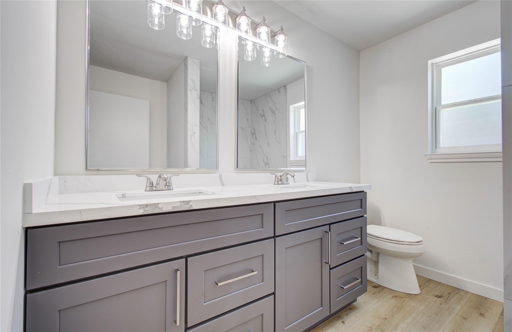 10730 Clear Cove Ln, Houston, TX 77041