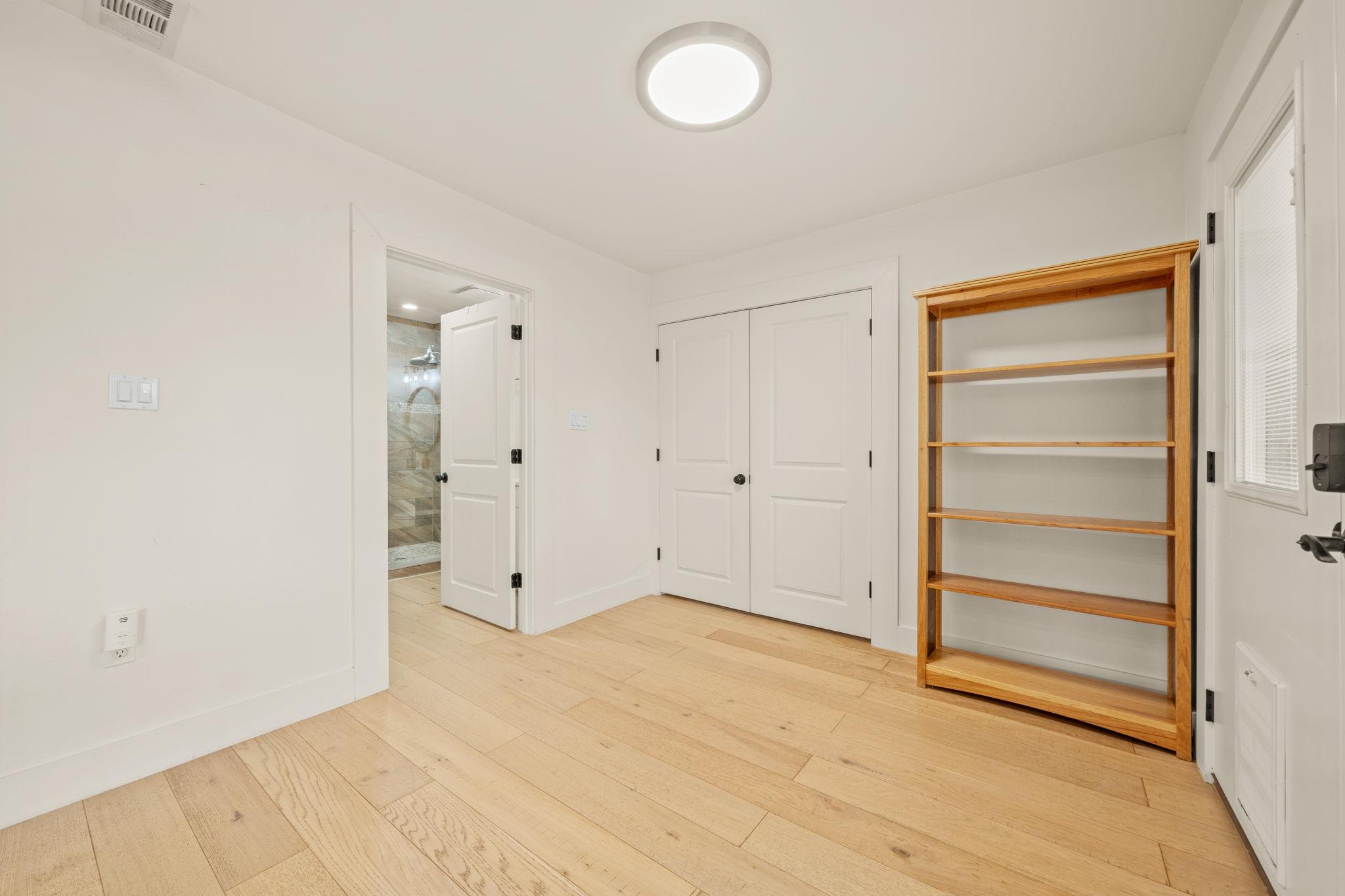 912 Mansell Ave, Austin, TX 78702