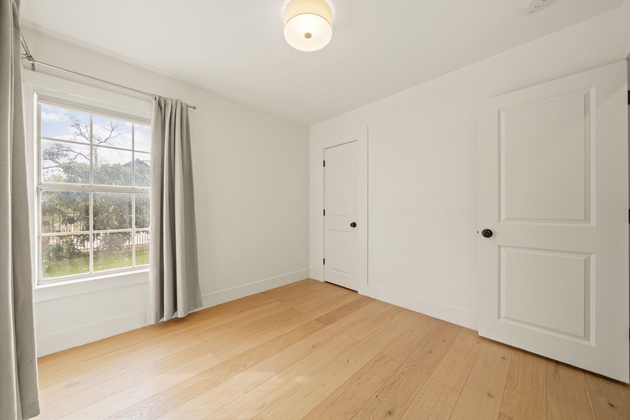 912 Mansell Ave, Austin, TX 78702