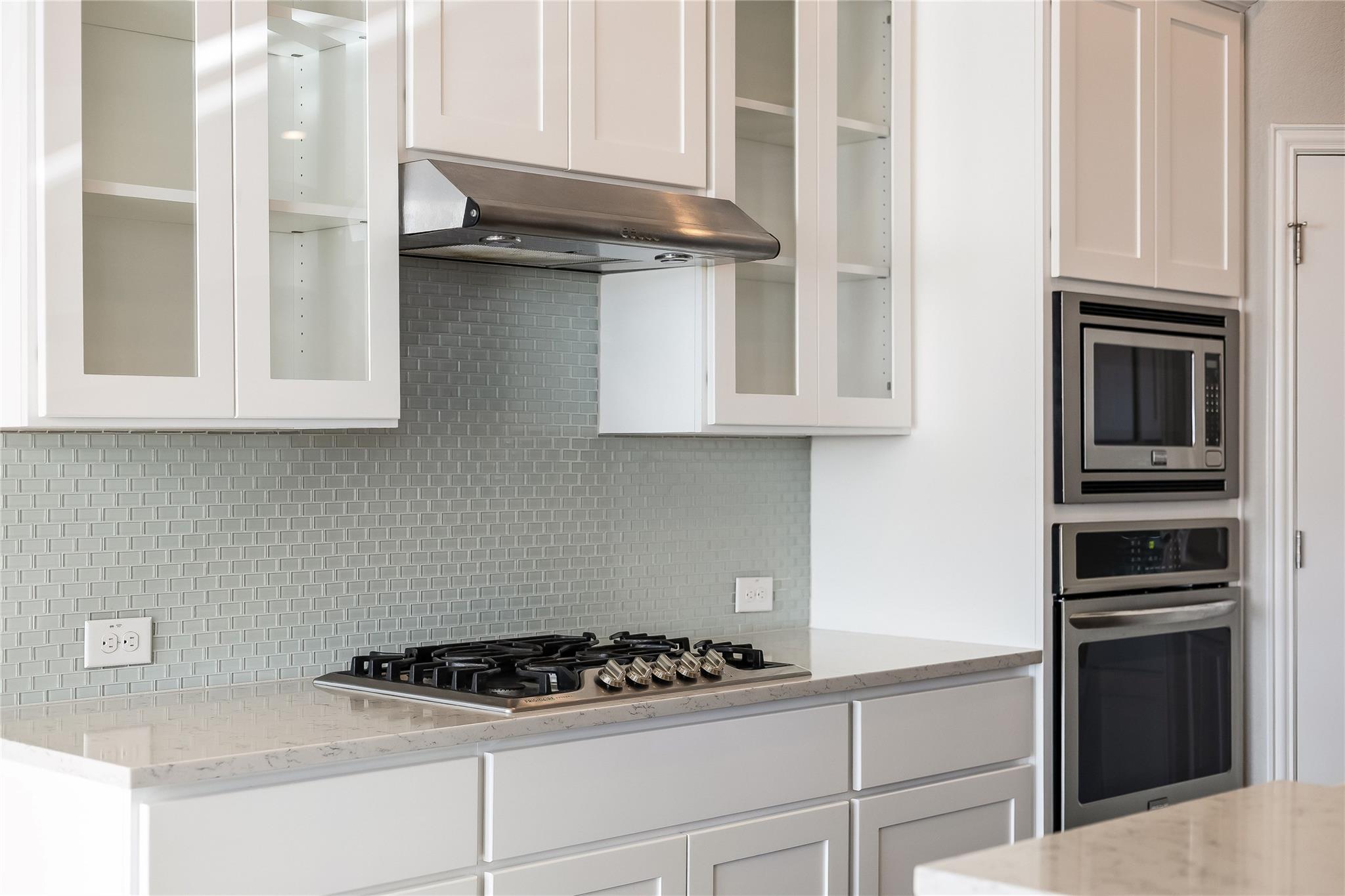 7805 Turnback Ledge Trl, Lago Vista, TX 78645