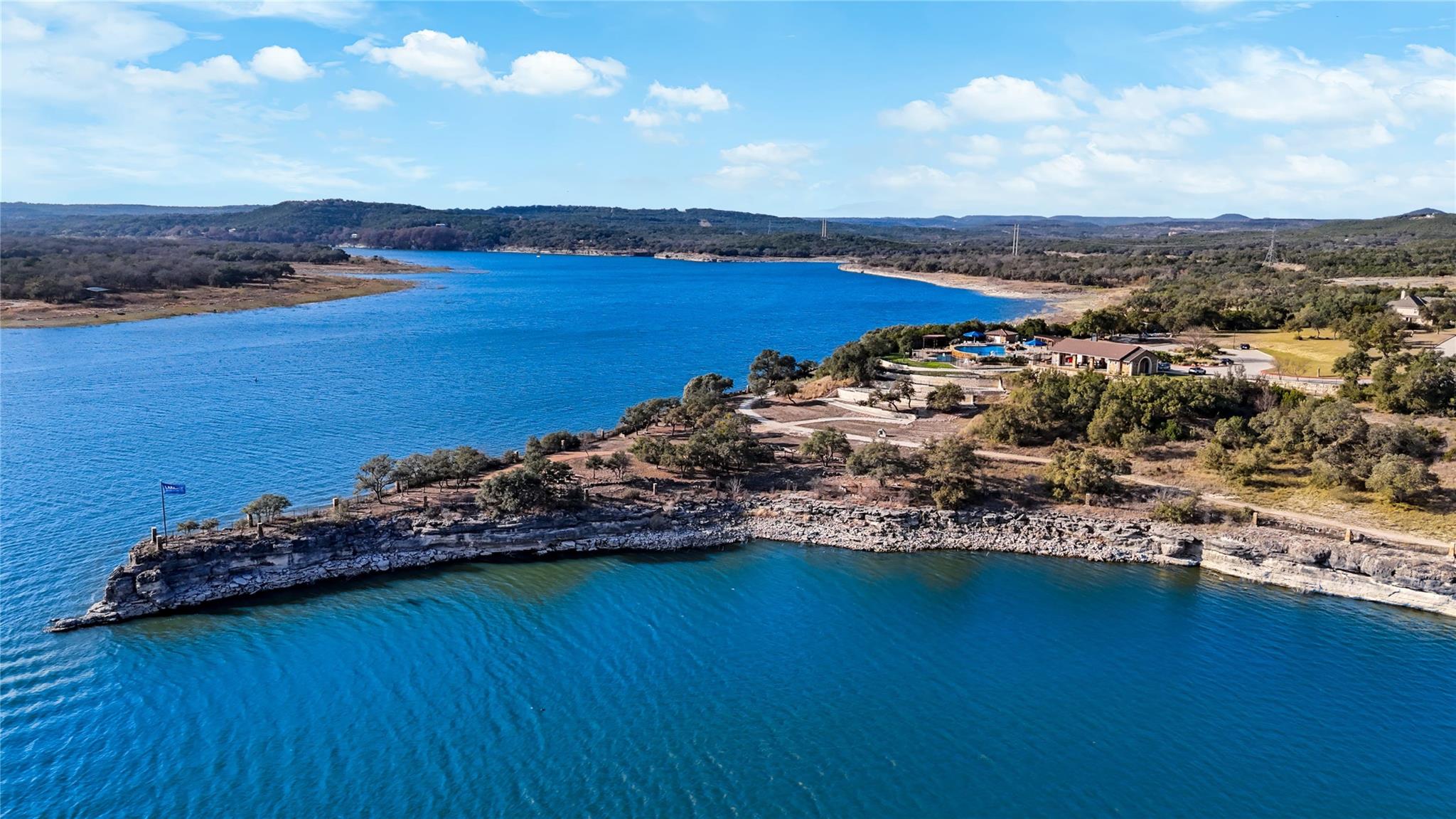 7805 Turnback Ledge Trl, Lago Vista, TX 78645