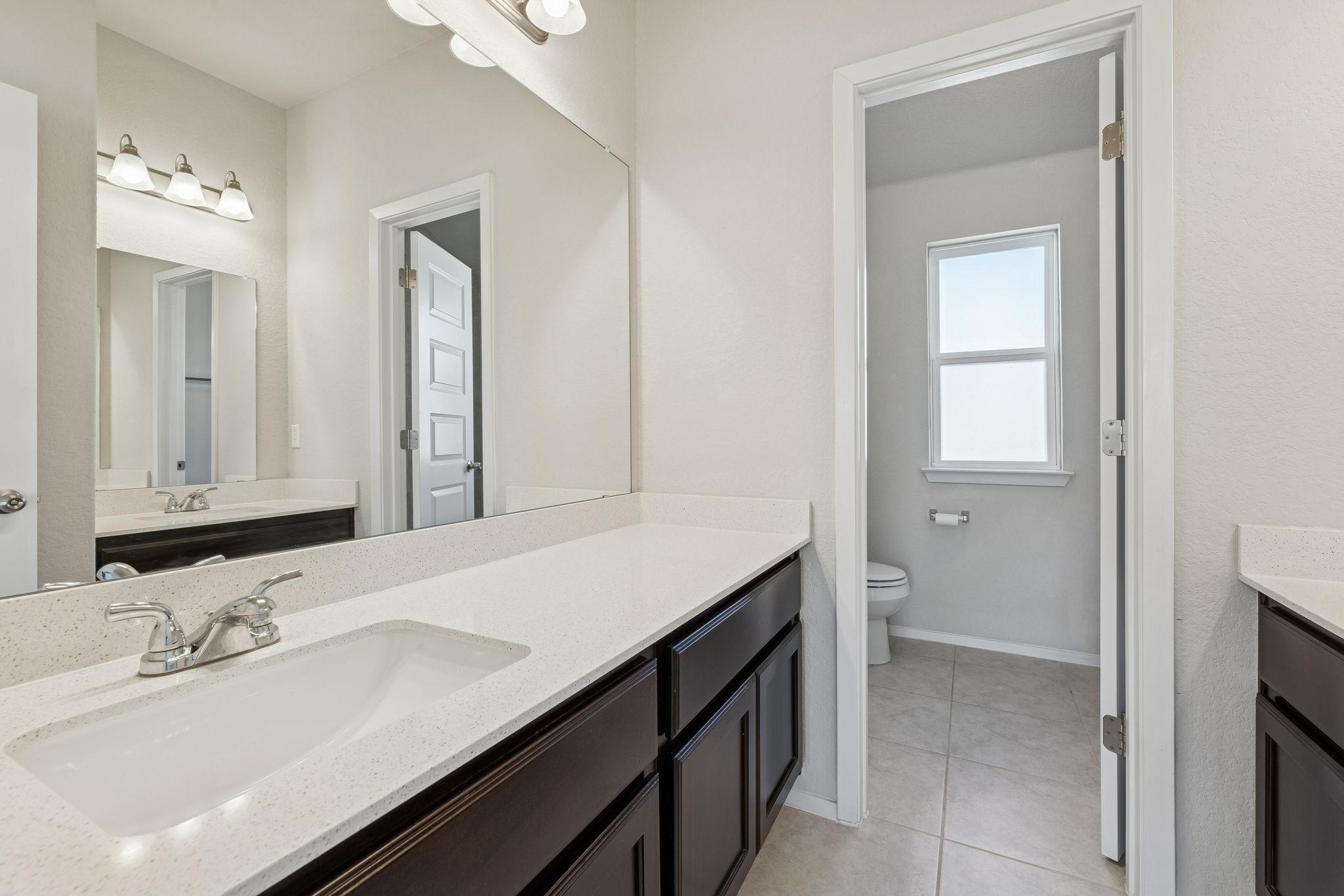 316 Insider Loop, Elgin, TX 78621