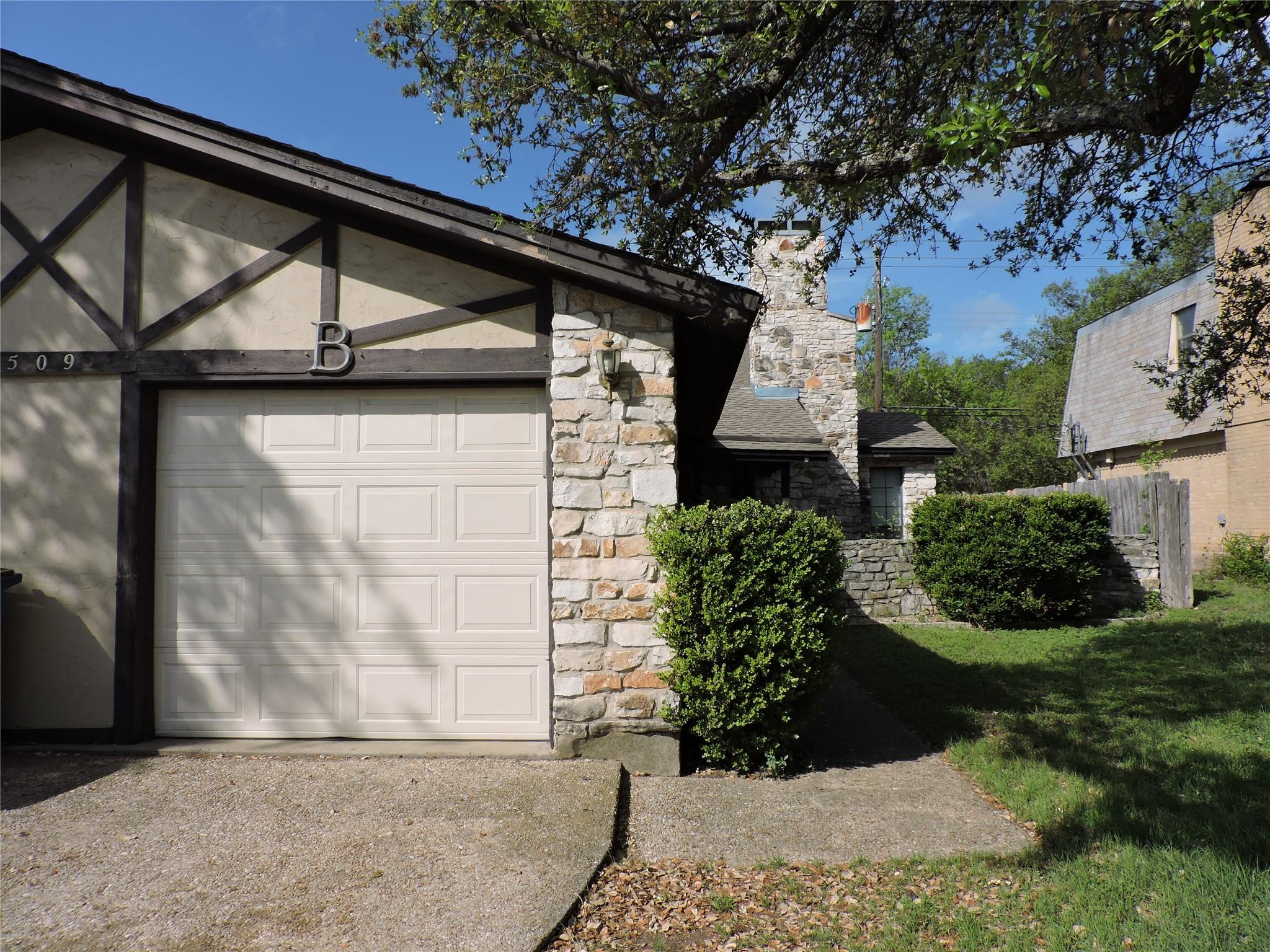 8509 Fathom Cir # B, Austin, TX 78750