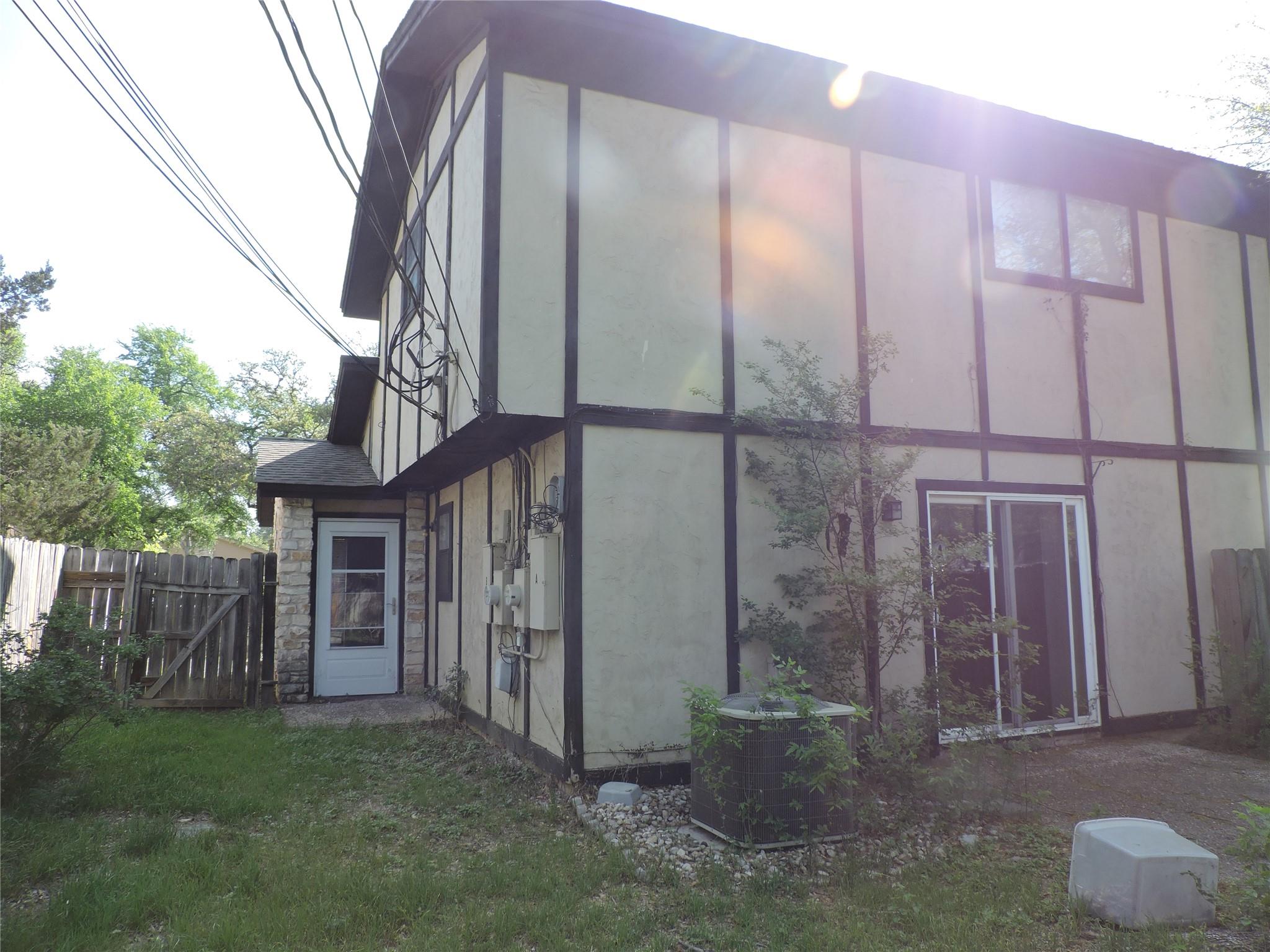 8509 Fathom Cir # B, Austin, TX 78750