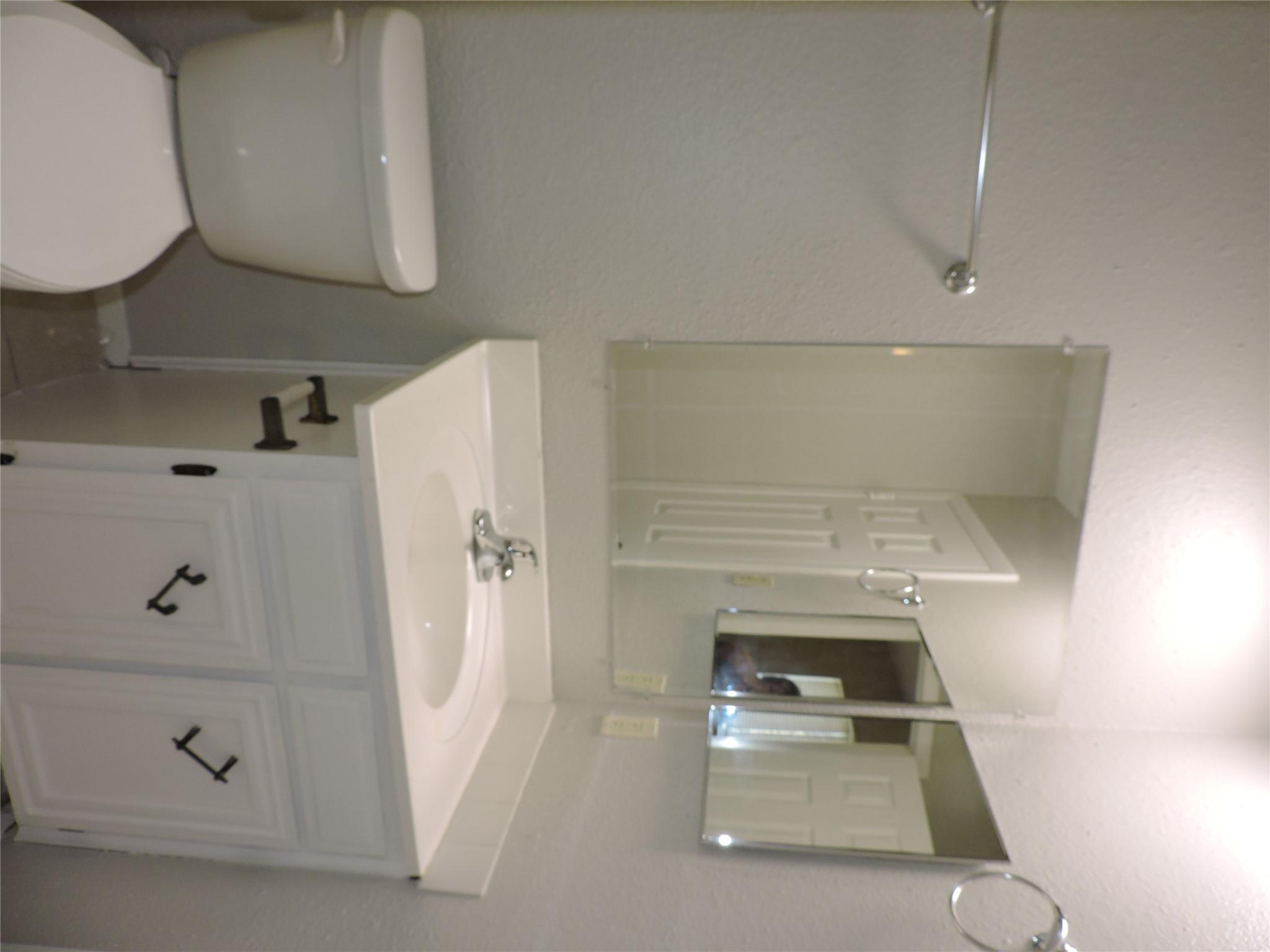 8509 Fathom Cir # B, Austin, TX 78750