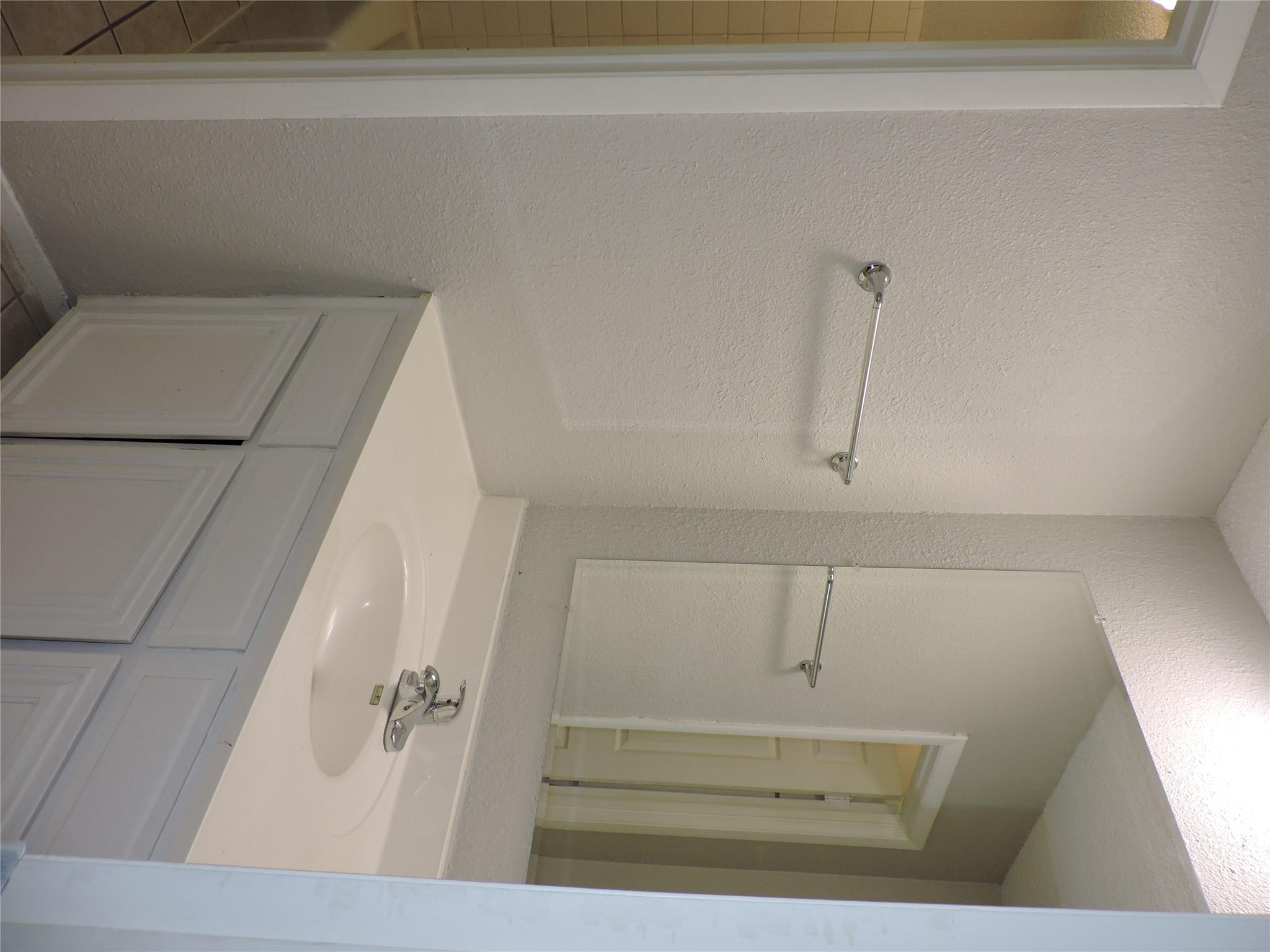 8509 Fathom Cir # B, Austin, TX 78750