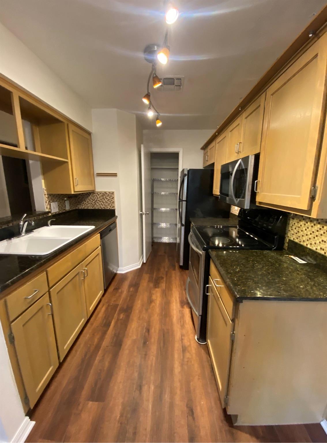 2906 West Ave # 4, Austin, TX 78705