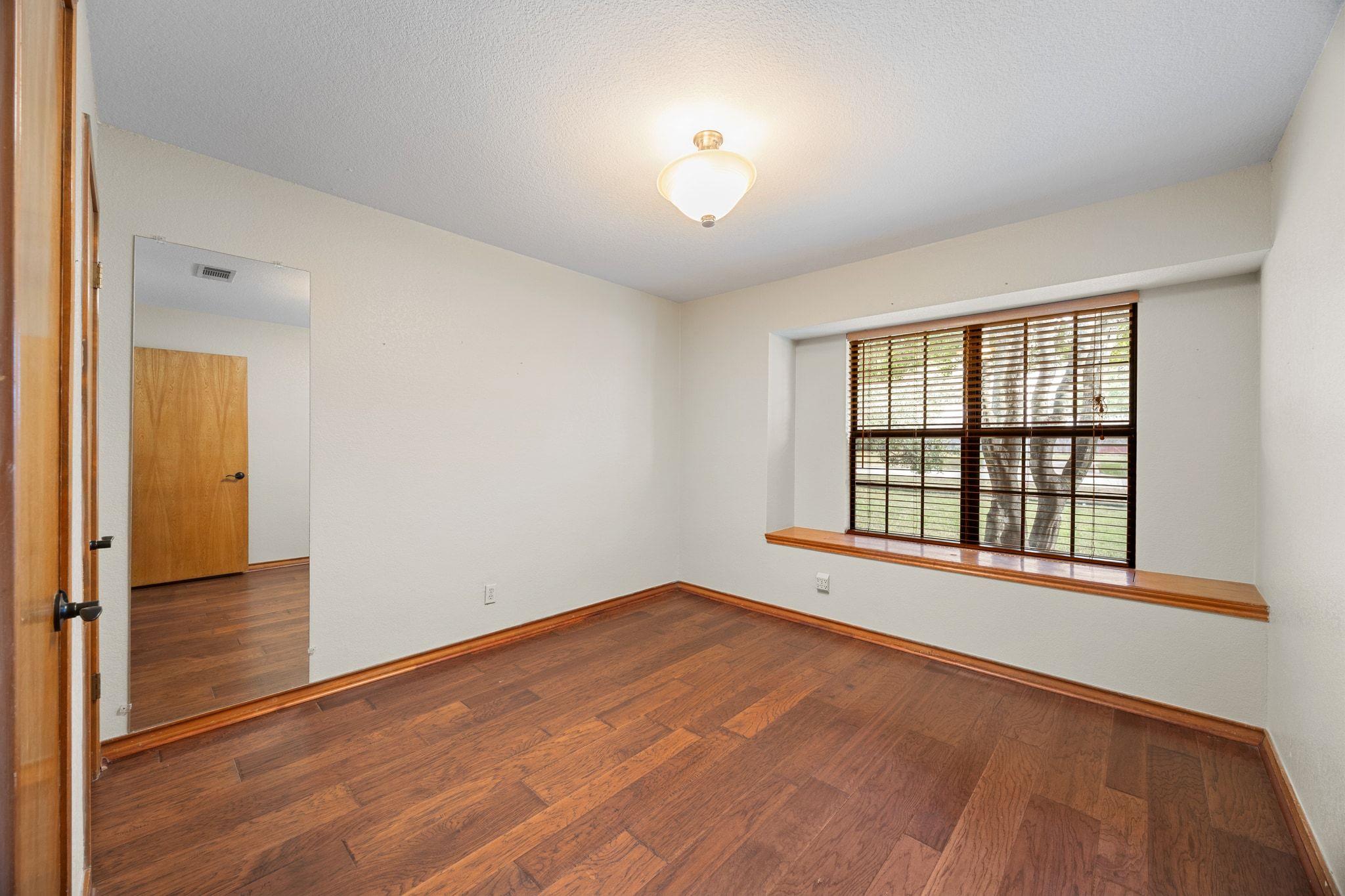 1346 Amistad Dr, Round Rock, TX 78664