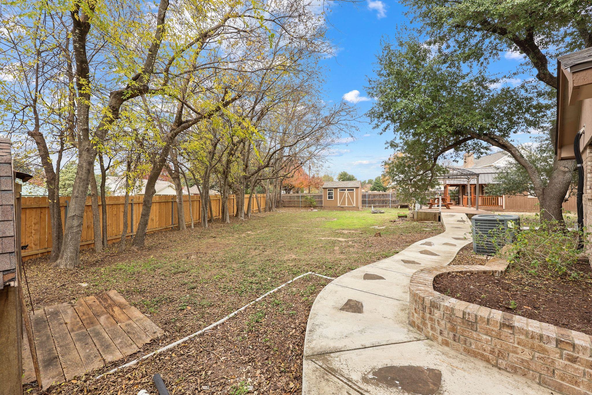 1346 Amistad Dr, Round Rock, TX 78664