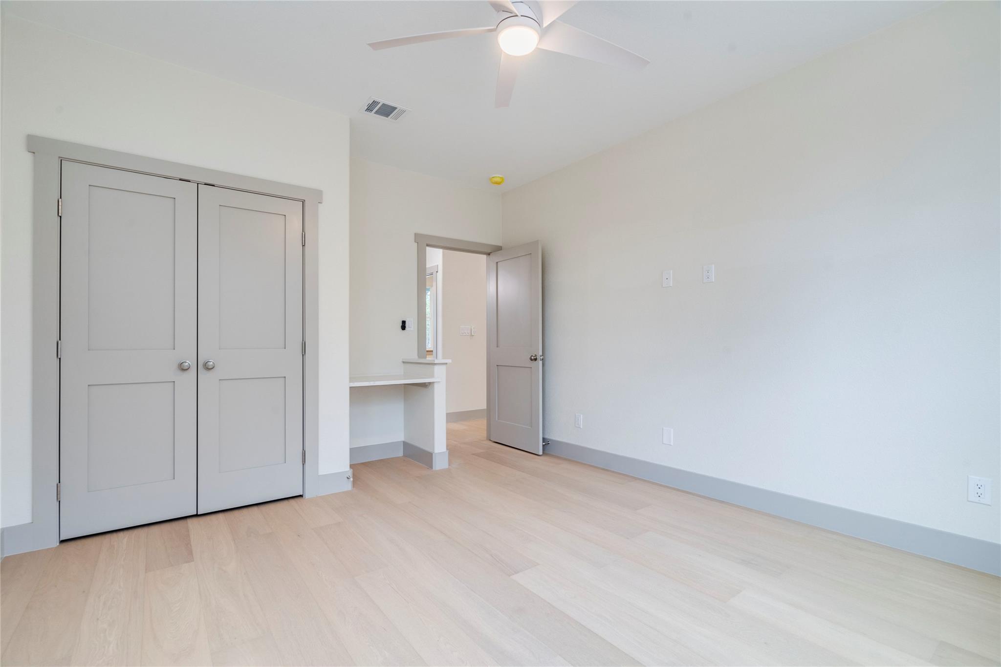 8 Huisache Ln, Wimberley, TX 78676