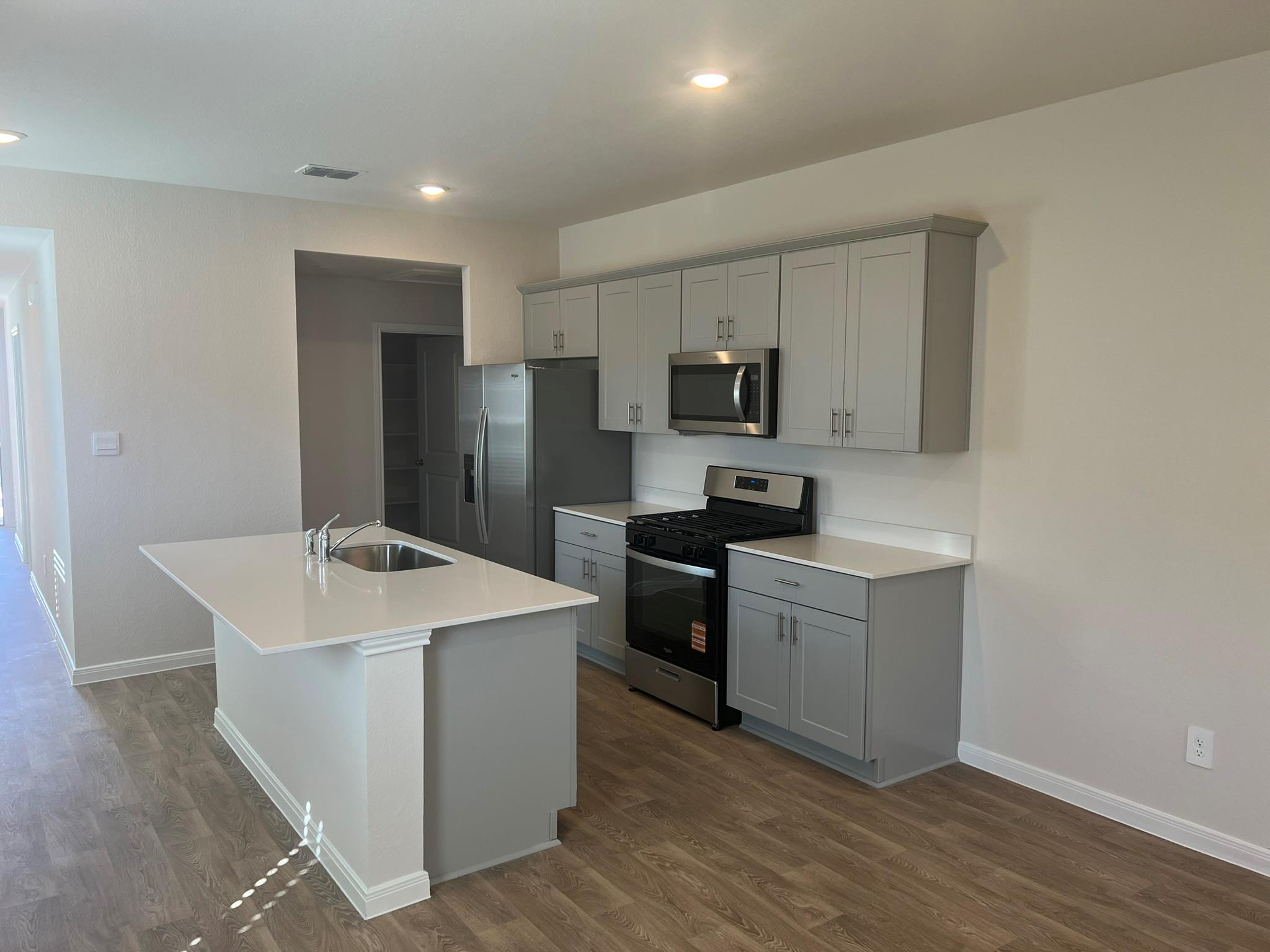 112 Raymondville Path, San Marcos, TX 78666