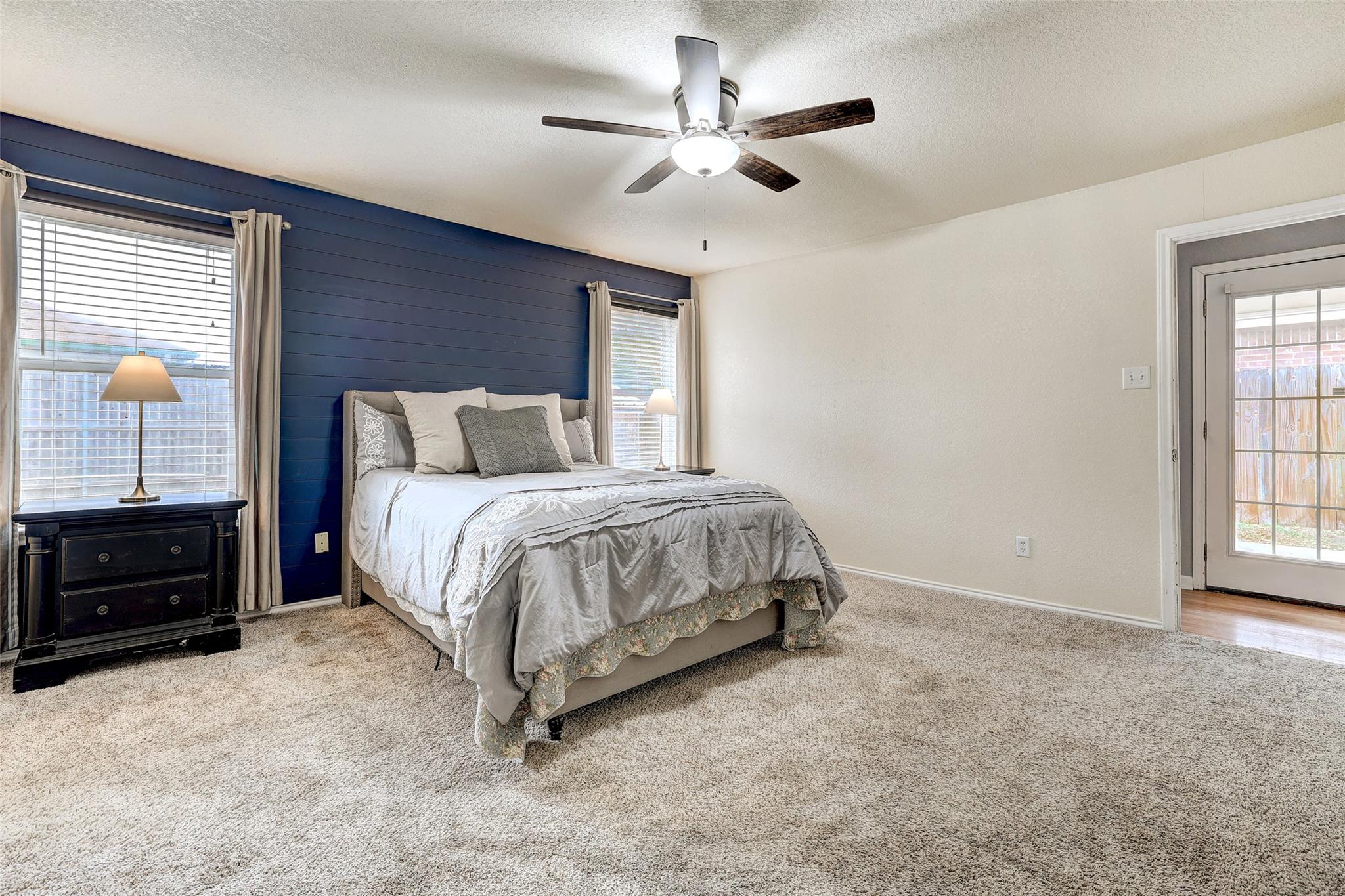 605 Copper Ct, Jarrell, TX 76537