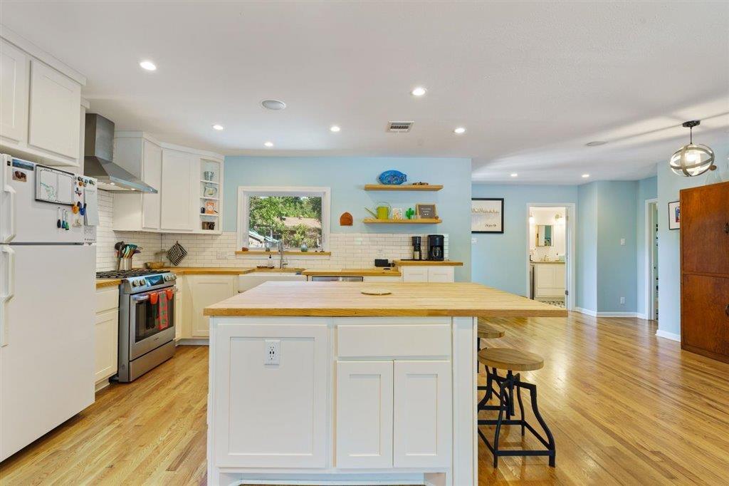 5711 Chesterfield Ave, Austin, TX 78752