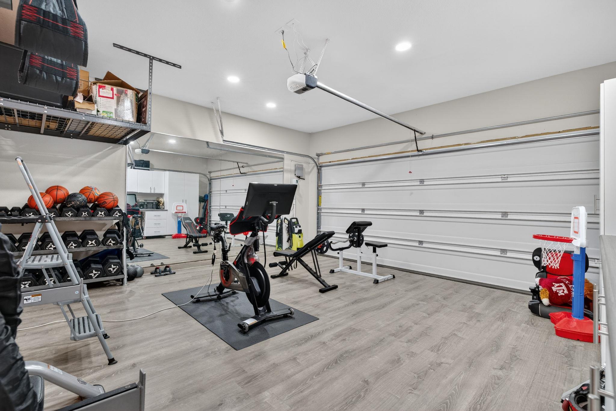 157 Firethorn Dr, Buda, TX 78610