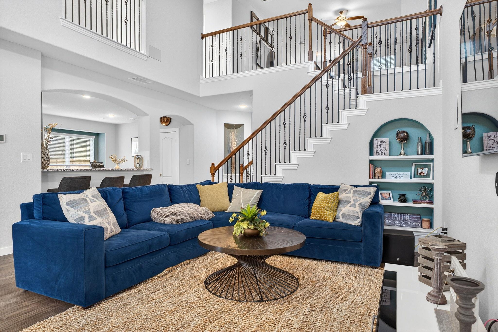 157 Firethorn Dr, Buda, TX 78610