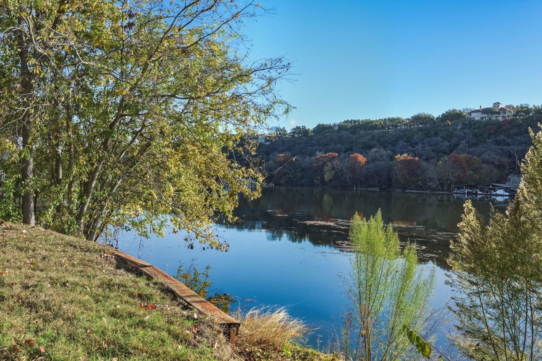 3607 Robbins Rd, Austin, TX 78730