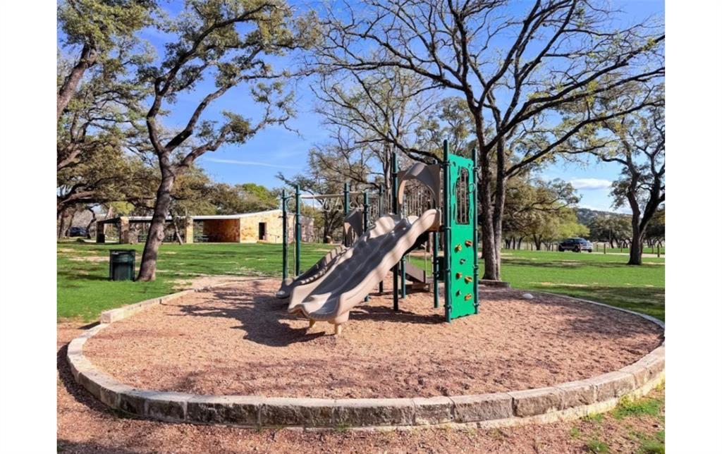 20101 Champlain Cv, Lago Vista, TX 78645