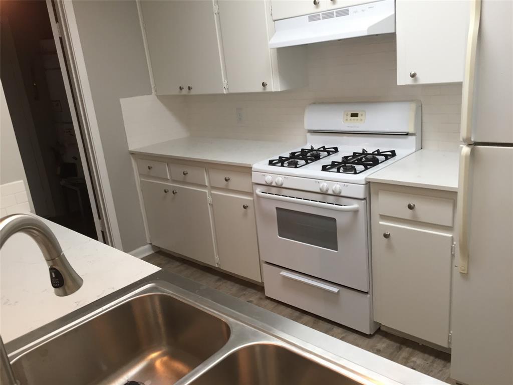 1910 Westridge Dr # B, Austin, TX 78704