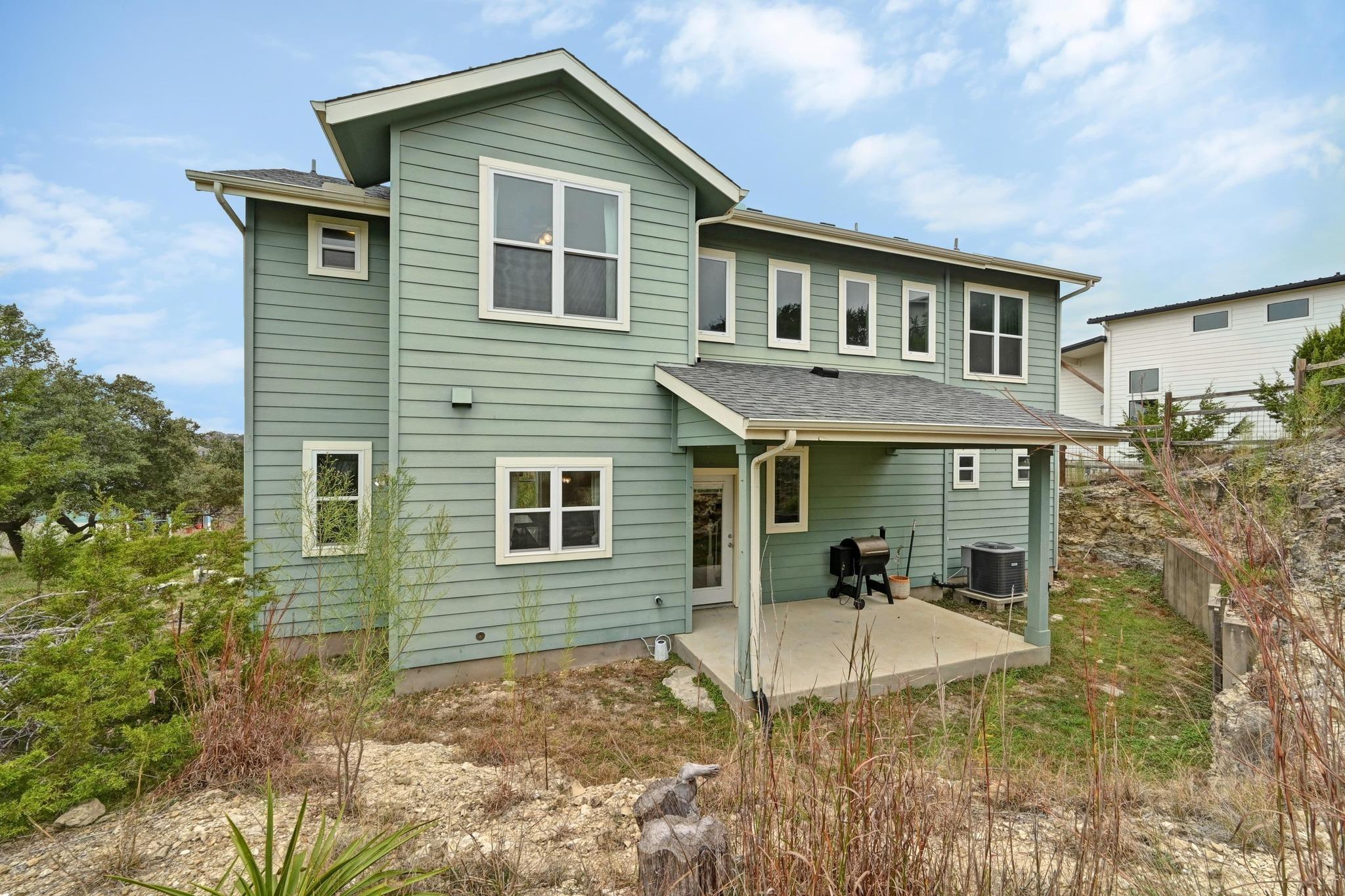 17305 Lake Wood Cir, Dripping Springs, TX 78620