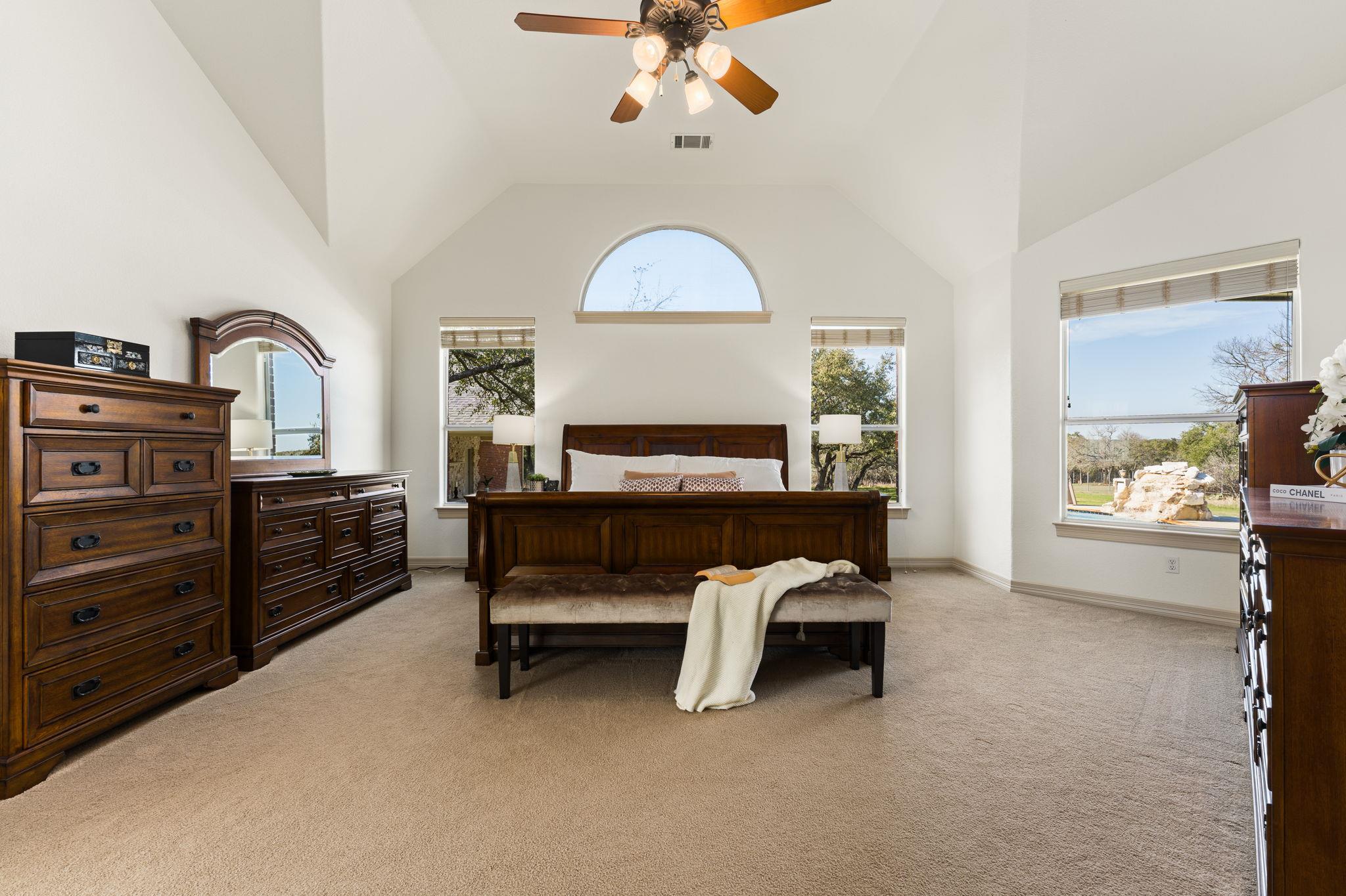 583 W Overlook Mountain Rd, Buda, TX 78610