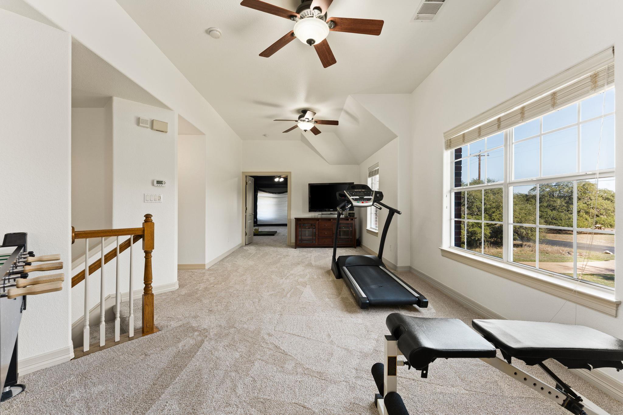 583 W Overlook Mountain Rd, Buda, TX 78610