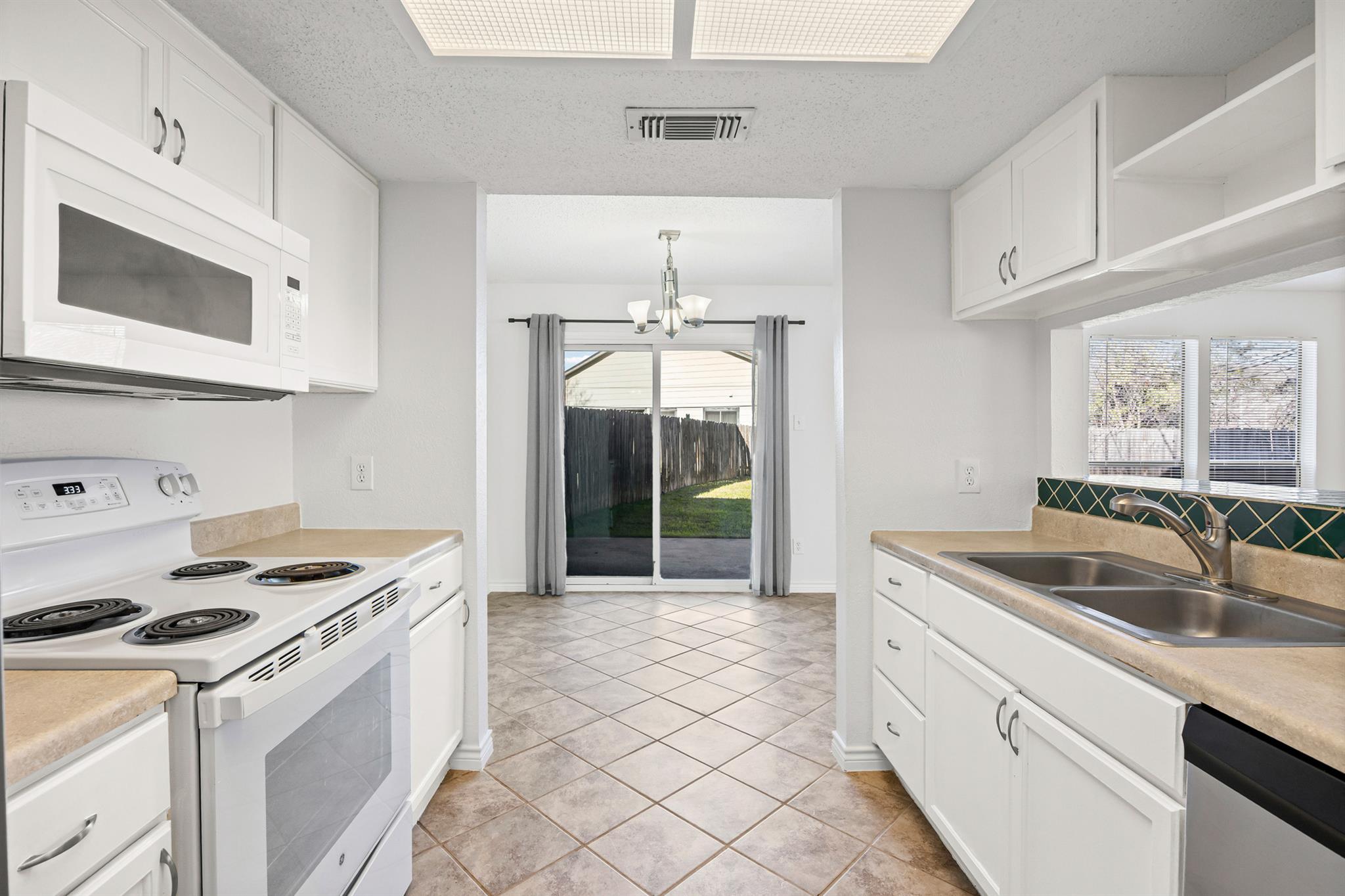 2630 Alcott Ln # A, Austin, TX 78748