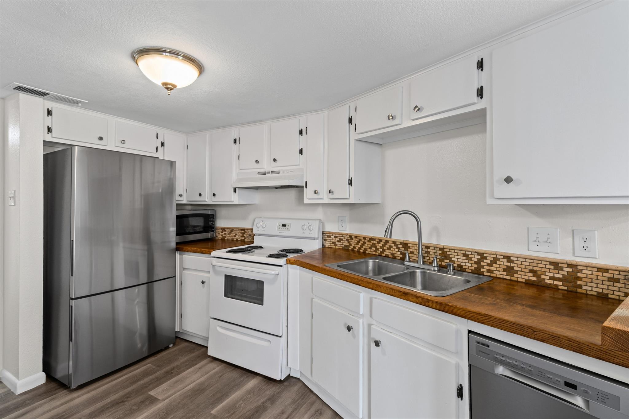 1713 Cinnamon Path # B, Austin, TX 78704