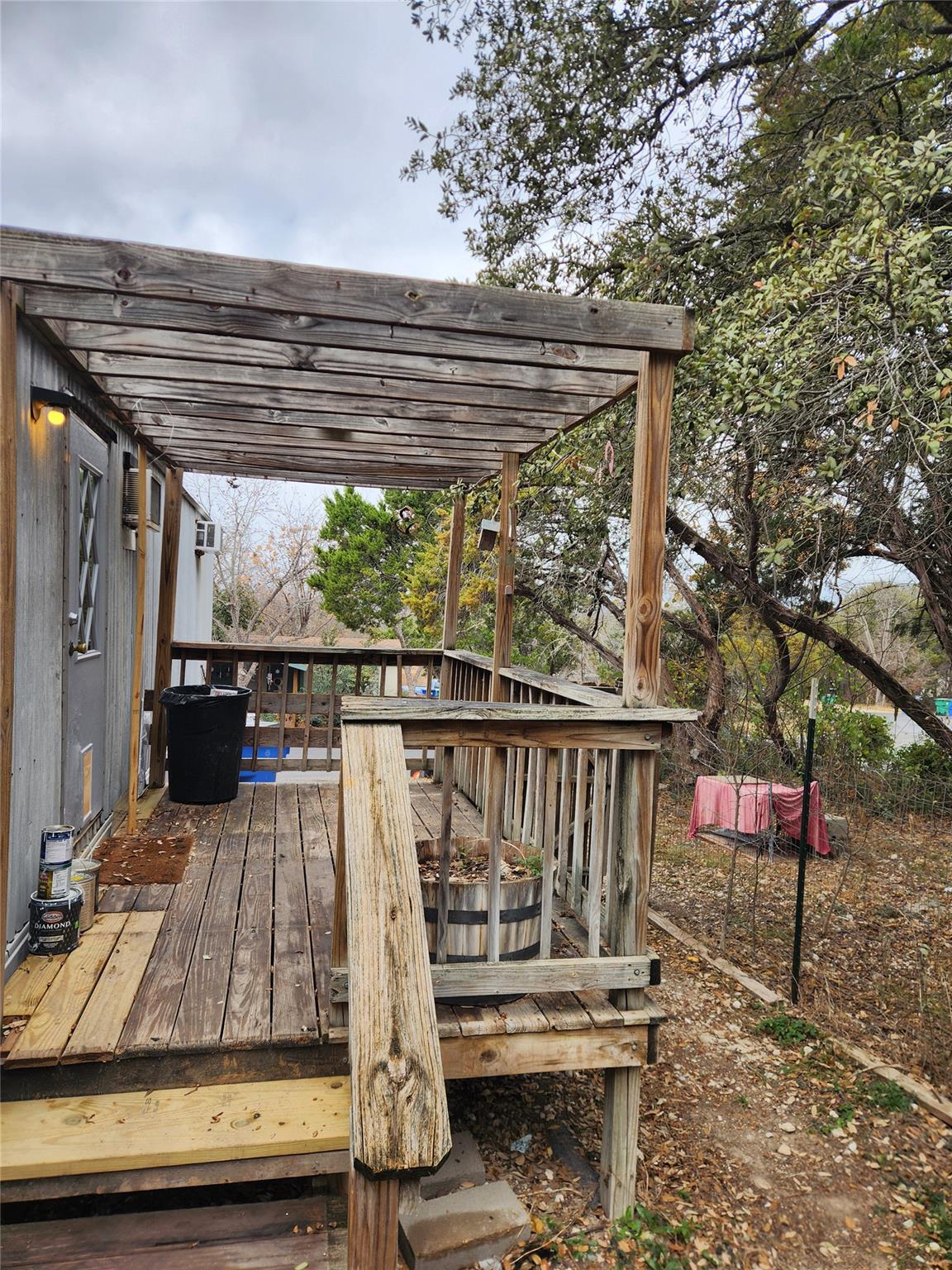 7113 Comstock Cv # left A, Lago Vista, TX 78645