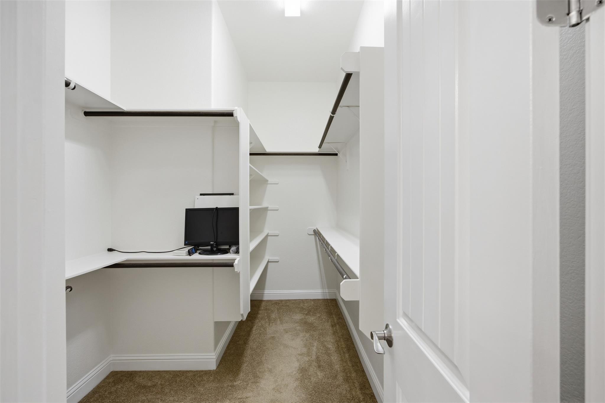 13600 Hymeadow Cir, Austin, TX 78729