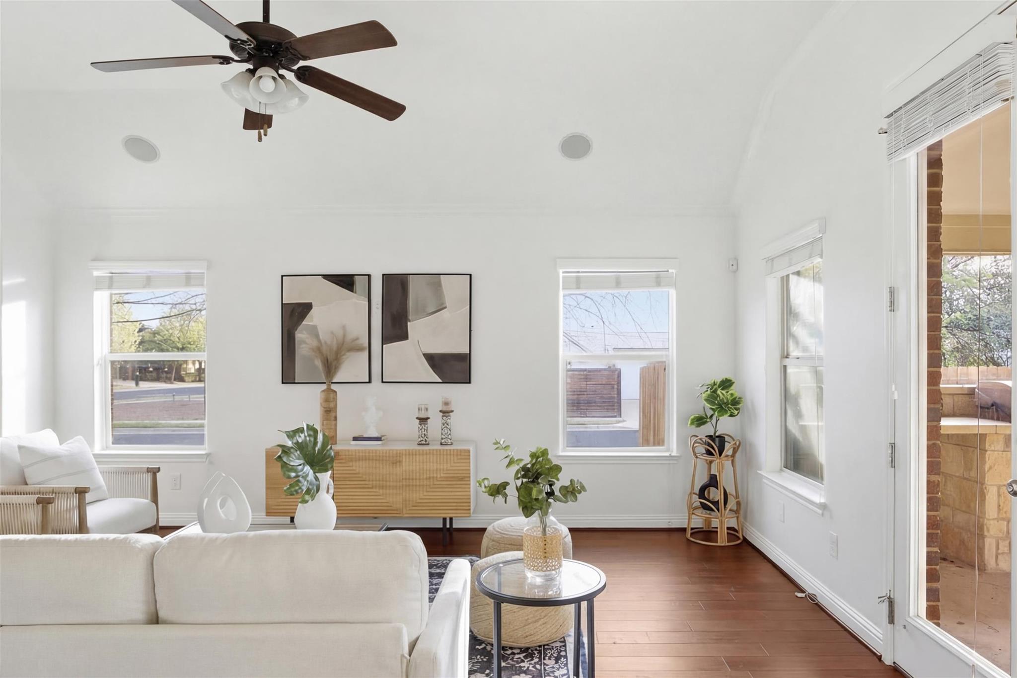 13600 Hymeadow Cir, Austin, TX 78729