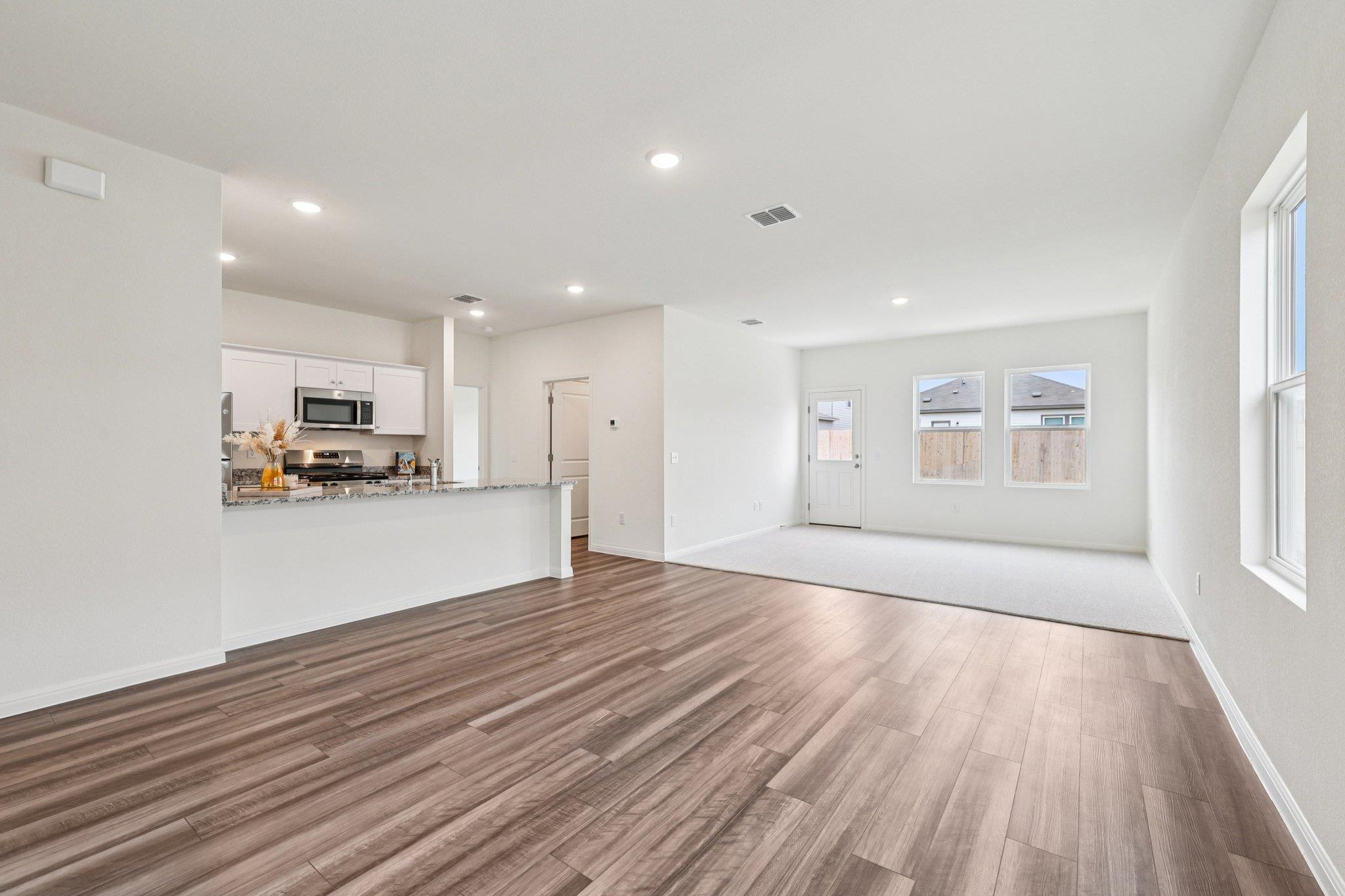 1516 Morris Loop, San Marcos, TX 78666