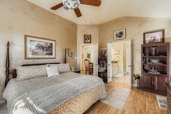 815 Riva Ridge Dr, Leander, TX 78641