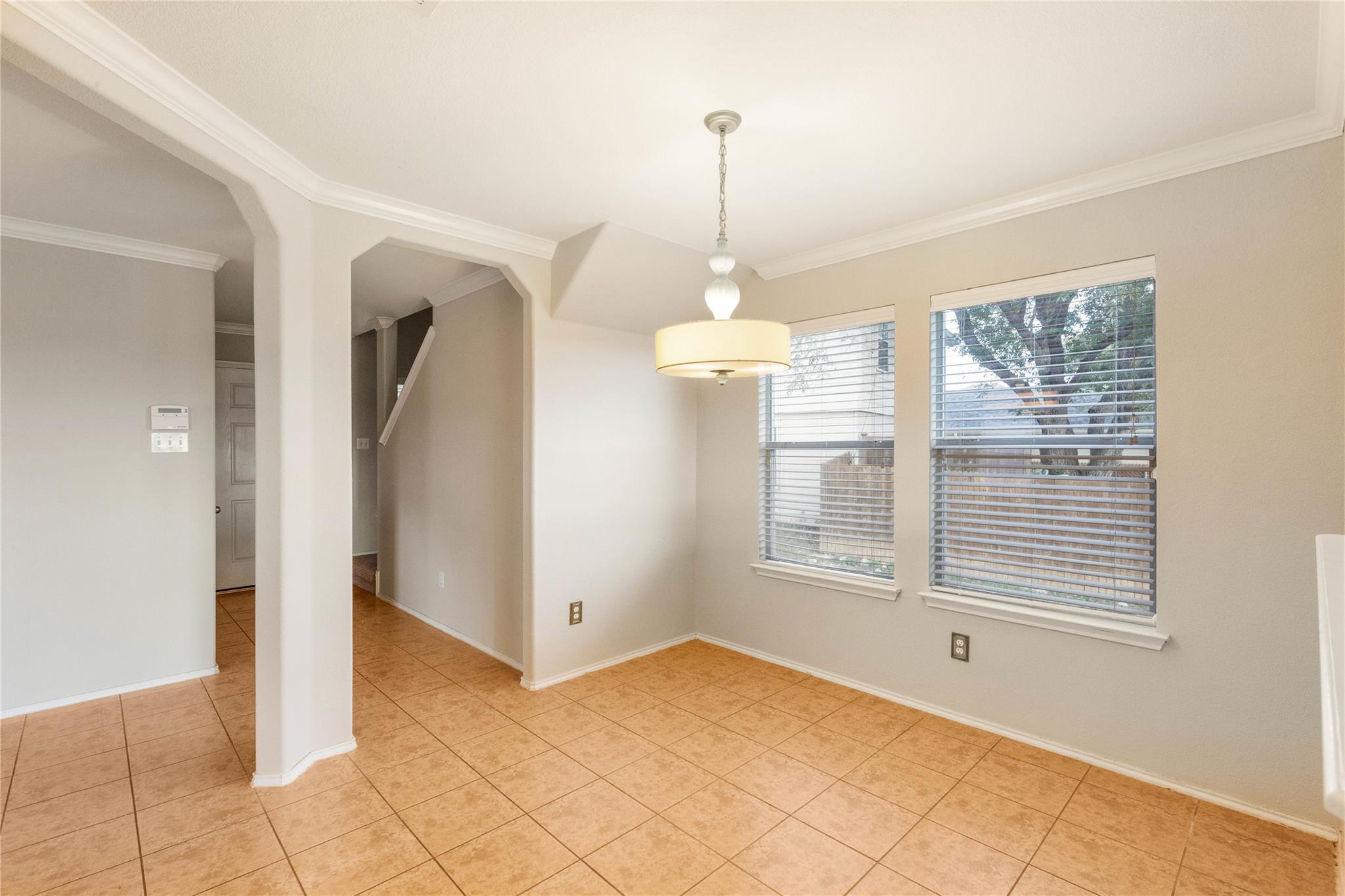 11532 Ashbrook Dr, Manchaca, TX 78652