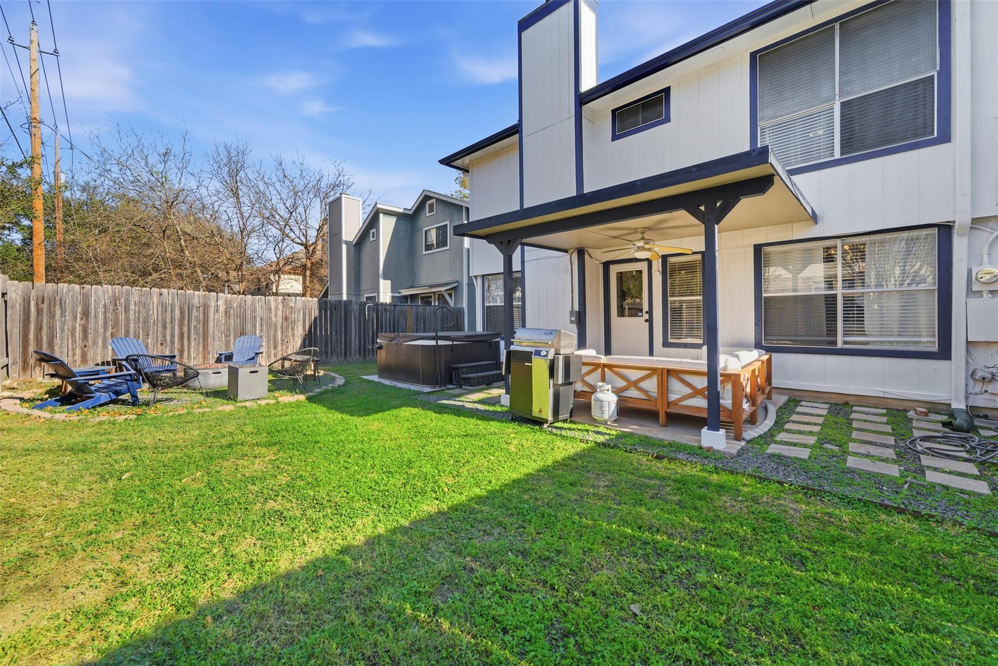 12906 Humphrey Dr, Austin, TX 78729