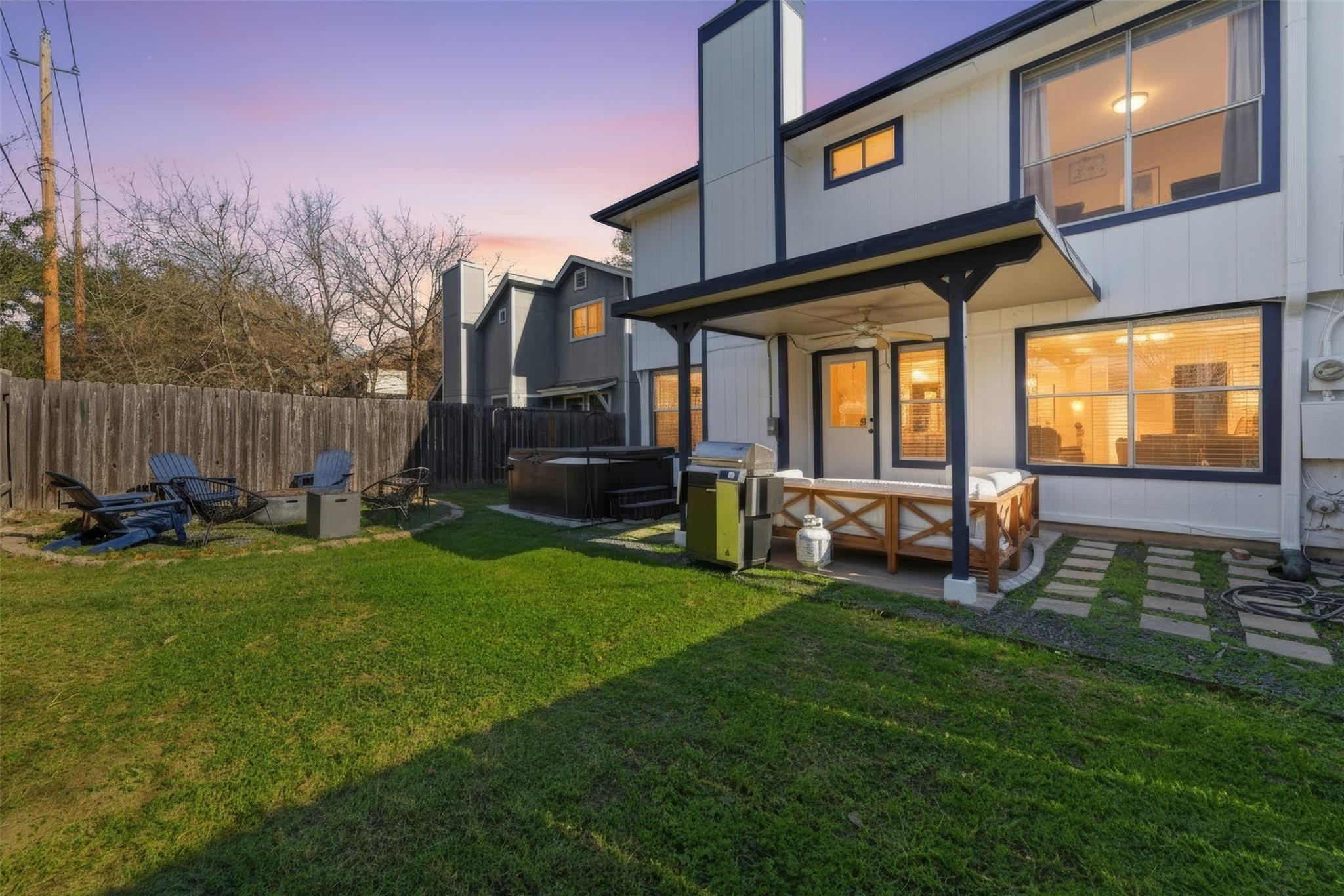 12906 Humphrey Dr, Austin, TX 78729