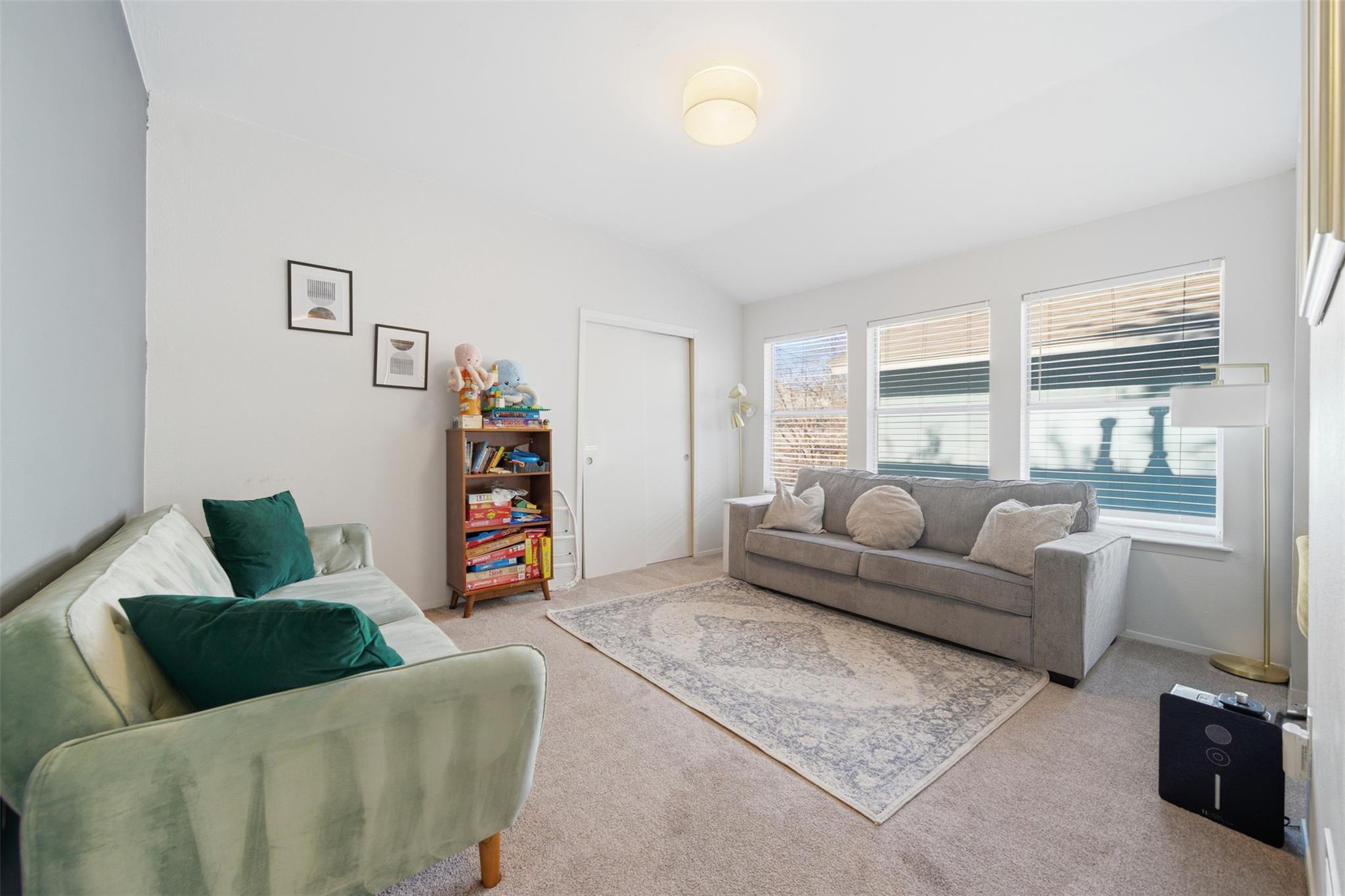 12906 Humphrey Dr, Austin, TX 78729