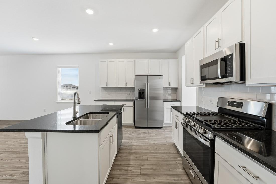 5816 Swedish Farms Ter, Del Valle, TX 78617