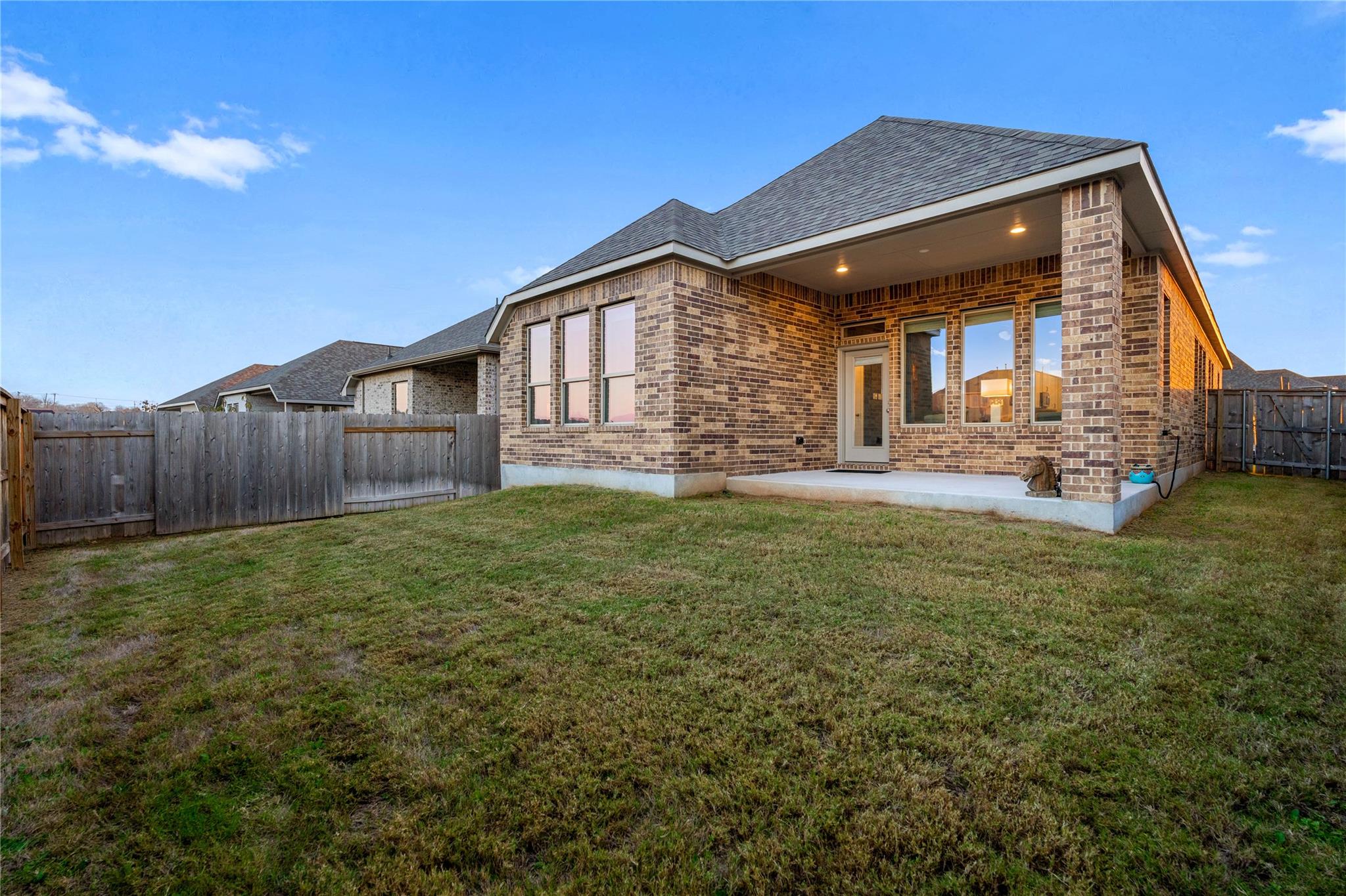 138 Reef Band Dr, Kyle, TX 78640