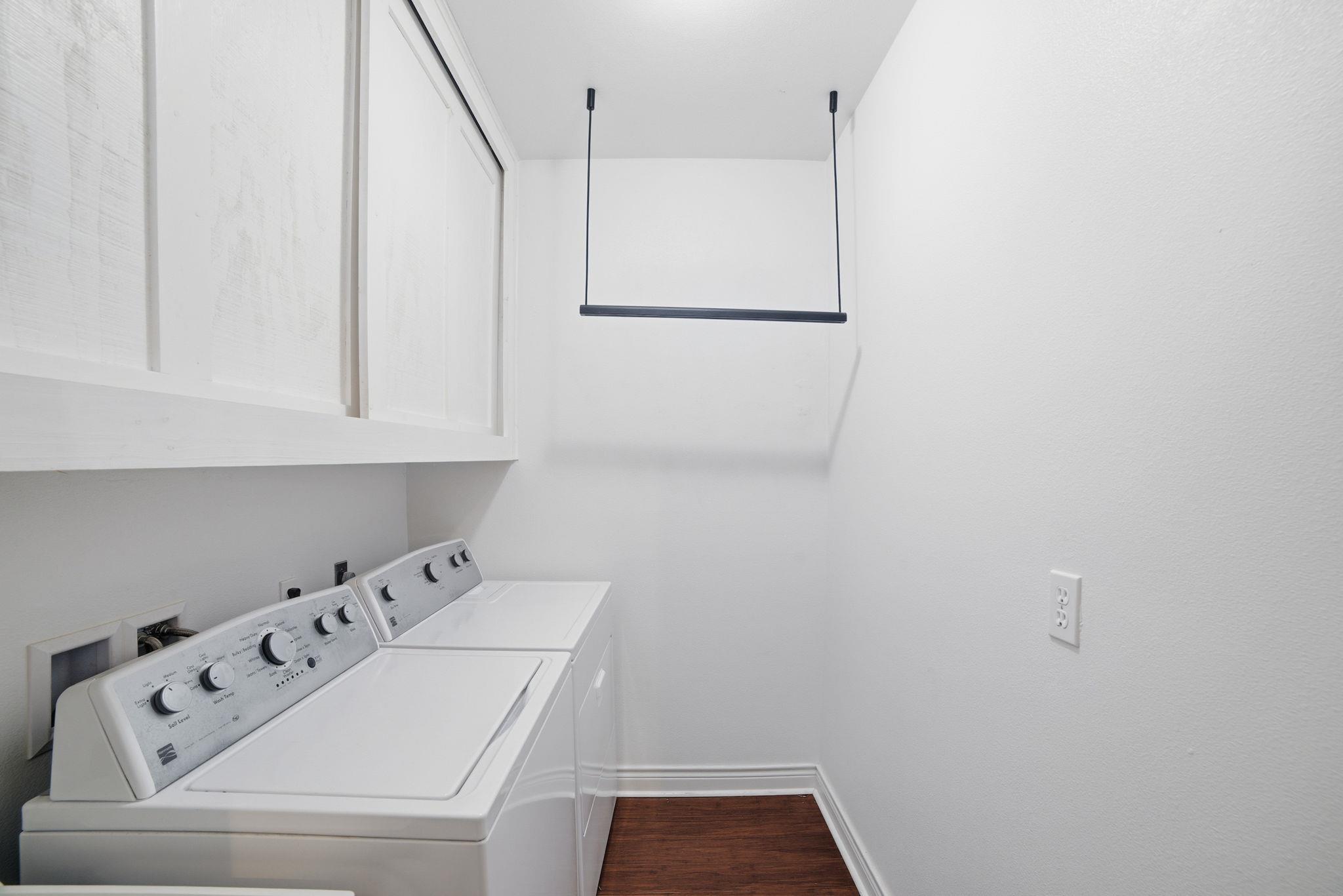 5704 Roundup Way, Lago Vista, TX 78645